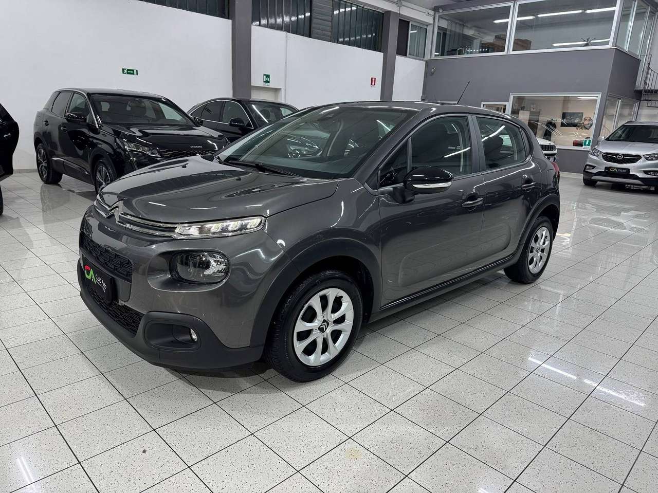Citroen C3 1.2 82cv puretech Feel SENSORI PRONTA PLAY BELLA