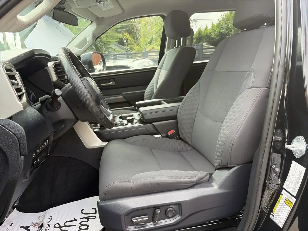 Toyota Tundra photo Toyota Tundra
