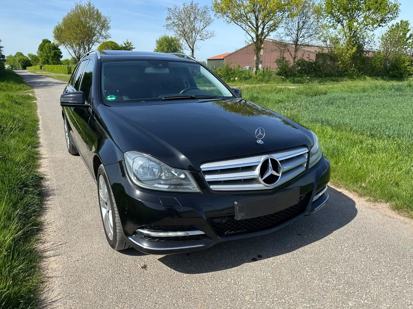 Mercedes-Benz C 350 CDI BlueEfficiency Чёрный - 1