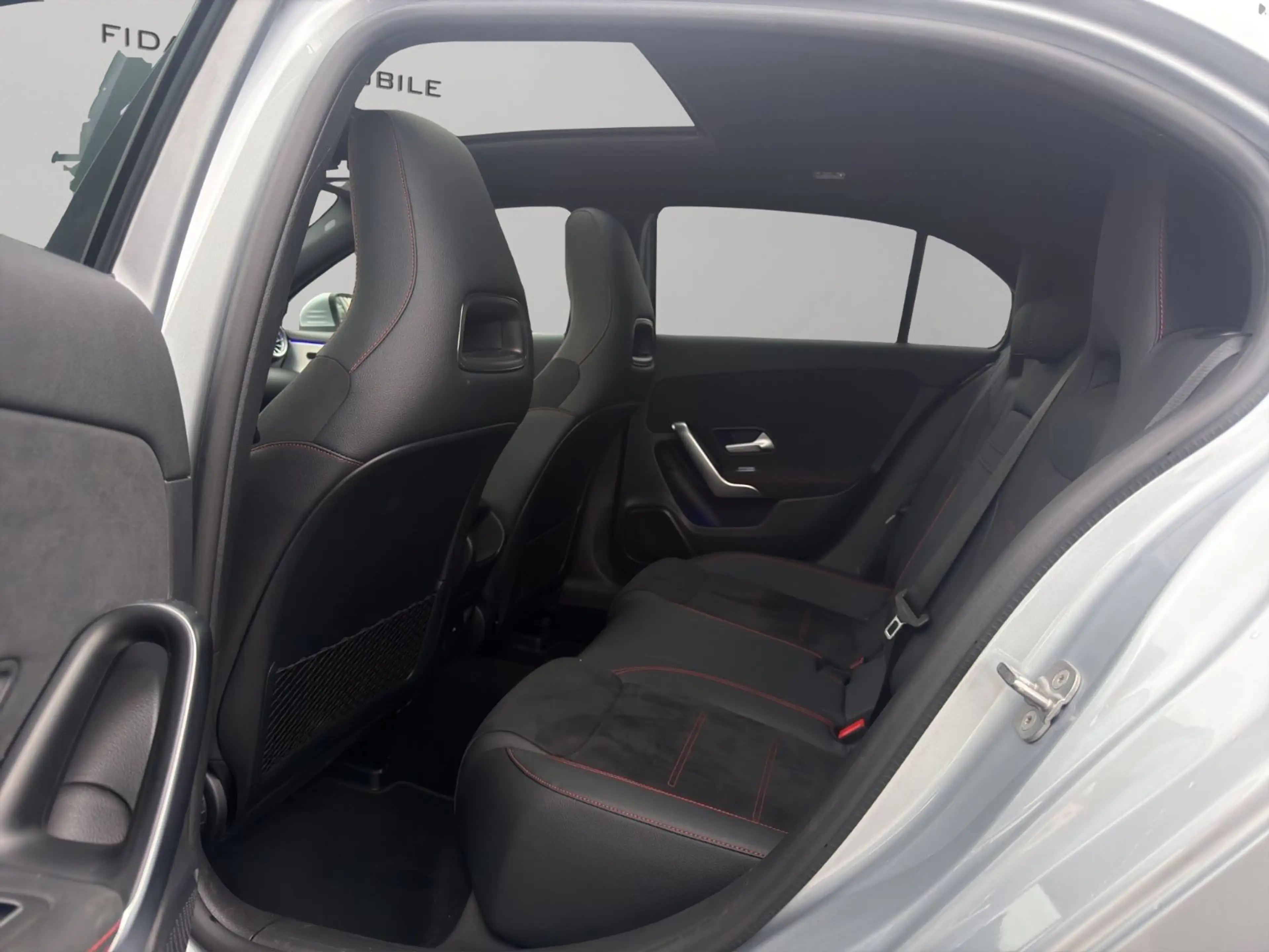 Mercedes-Benz A 200 AMG-Line Pano*Distronic*Kamera*LED*Spur* — photo 10