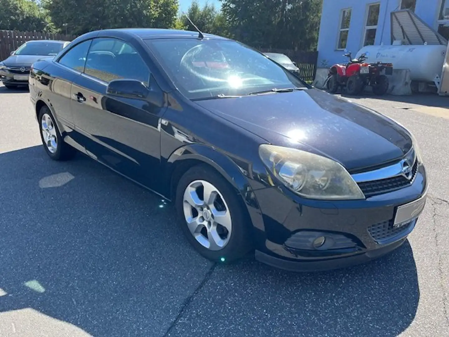 Opel Astra TT Editionw"Alufelgen,Klima.Radio CD30" Schwarz - 2