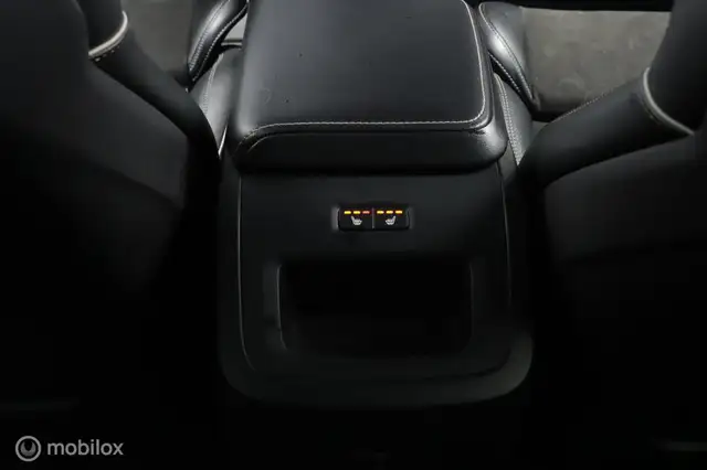 Volvo XC60 view 8