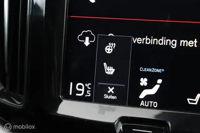 Volvo XC60 view 12
