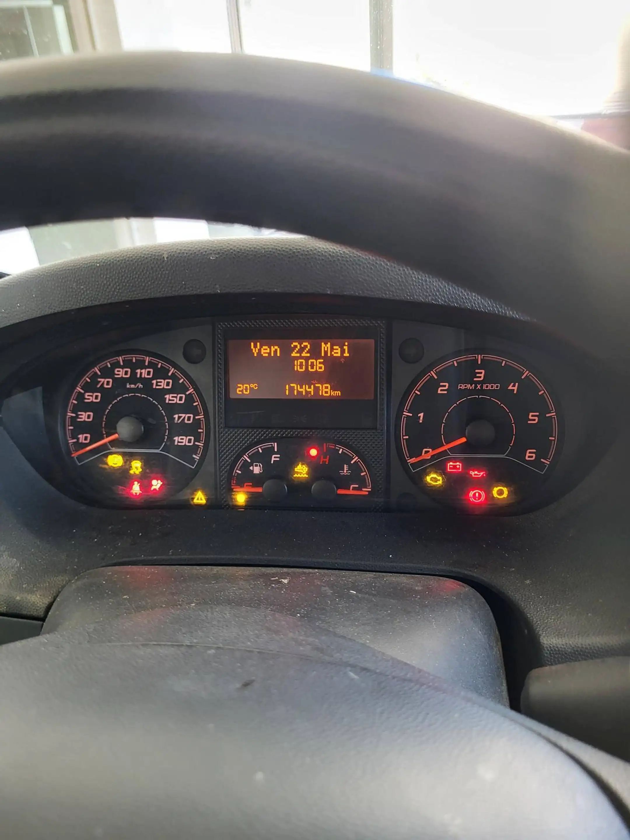 Peugeot Boxer 2.0 BlueHDi L3H2 Pro S/S
