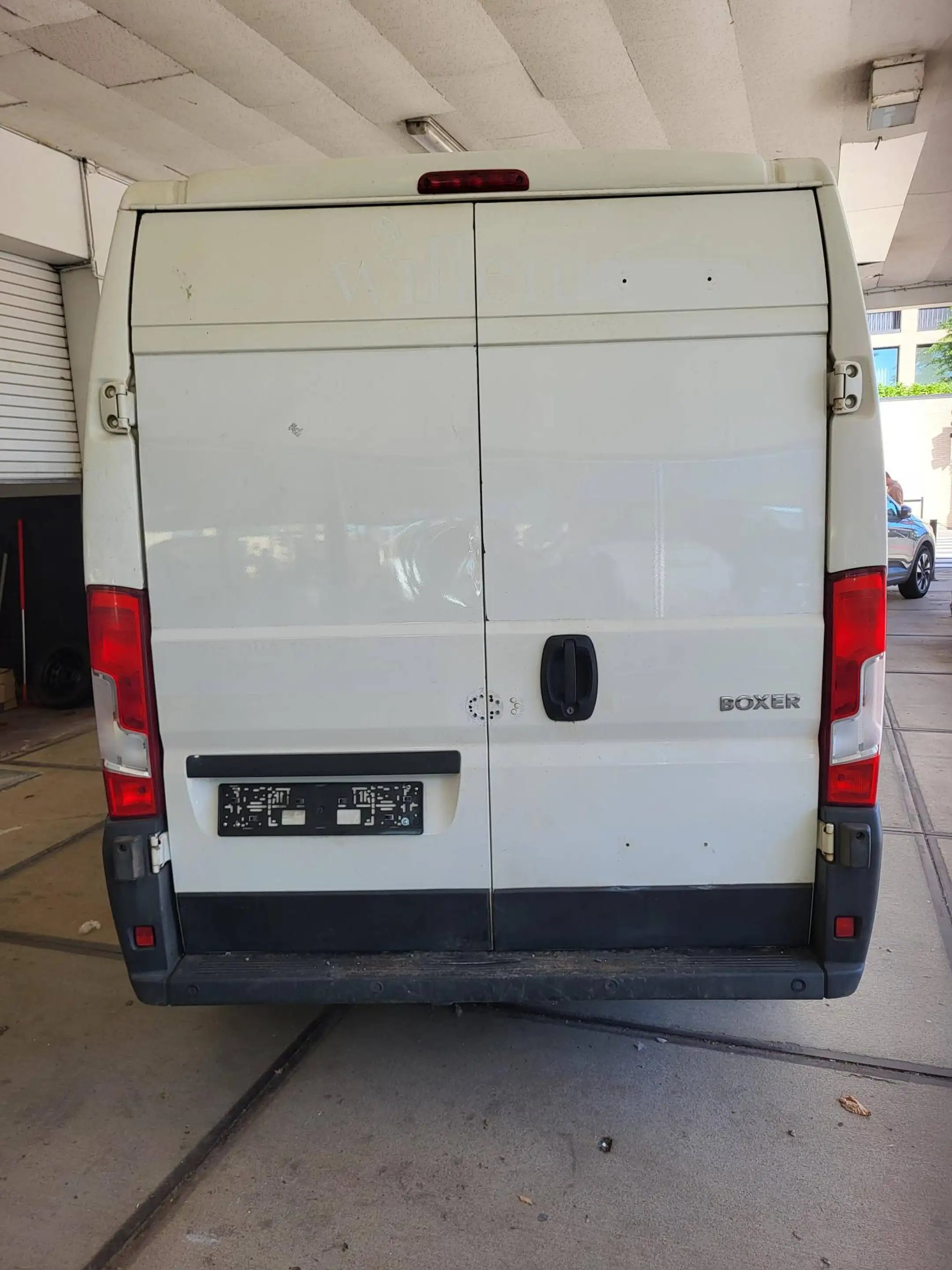 Peugeot Boxer 2.0 BlueHDi L3H2 Pro S/S — photo 12