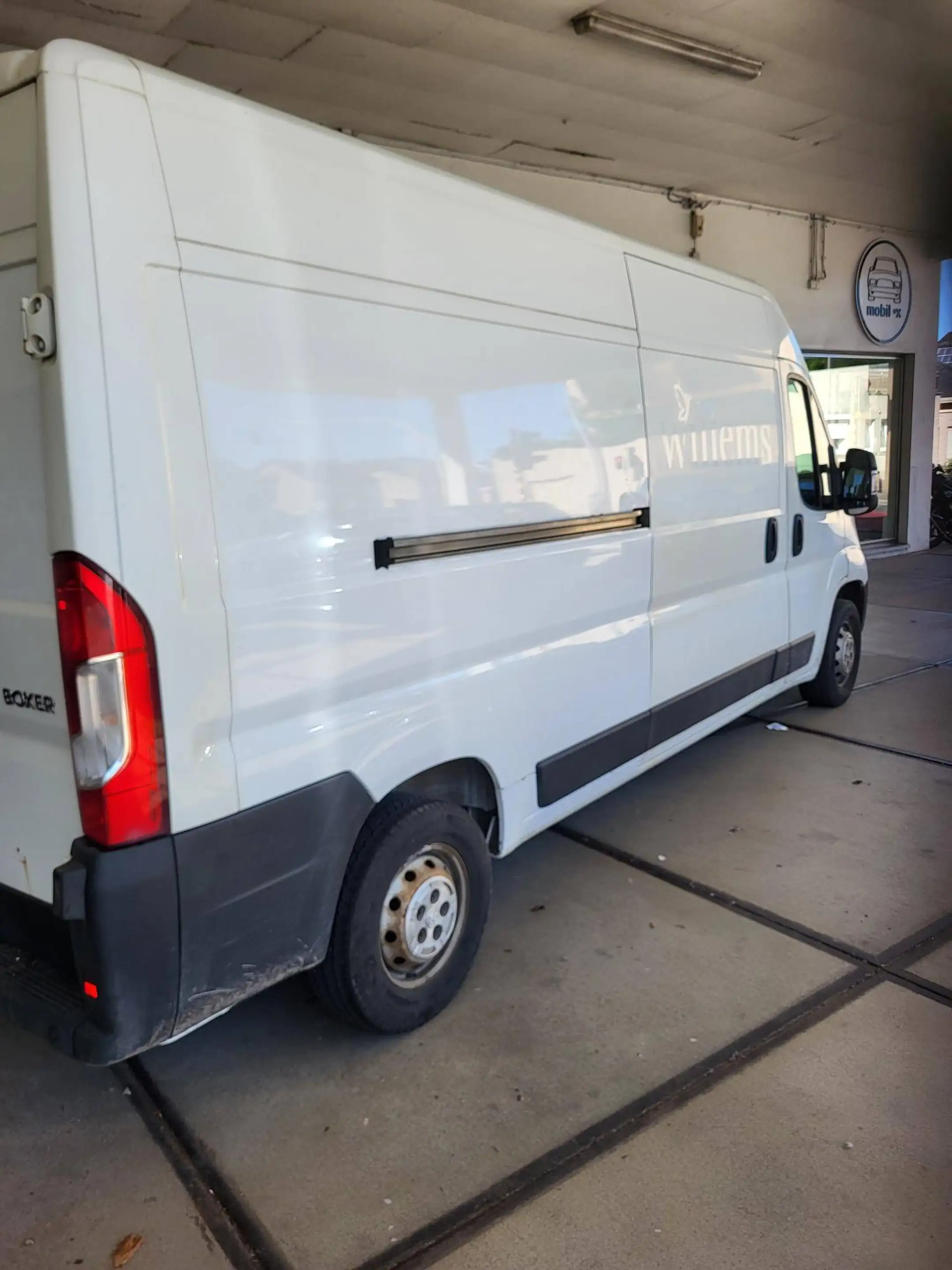 Peugeot Boxer 2.0 BlueHDi L3H2 Pro S/S — photo 10