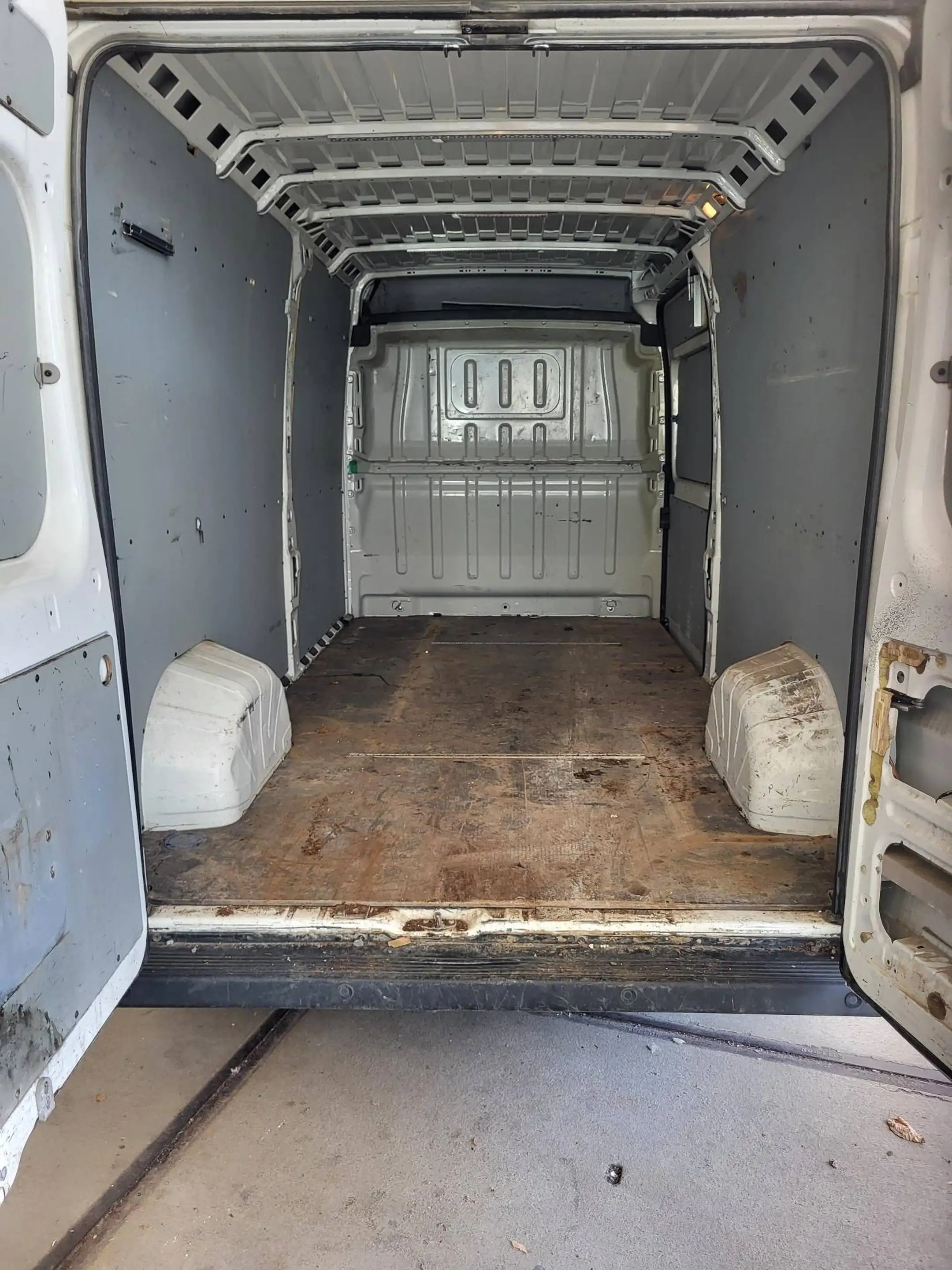 Peugeot Boxer 2.0 BlueHDi L3H2 Pro S/S — photo 13