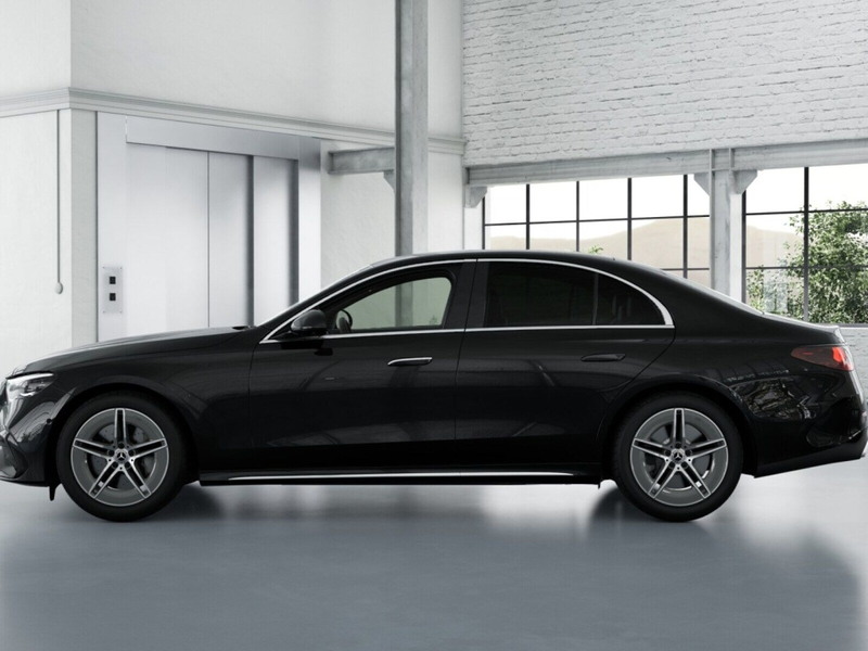 Mercedes-Benz E 450 d 4M AMG+Digital+Distr+AHK+Kam+Memory — photo 4