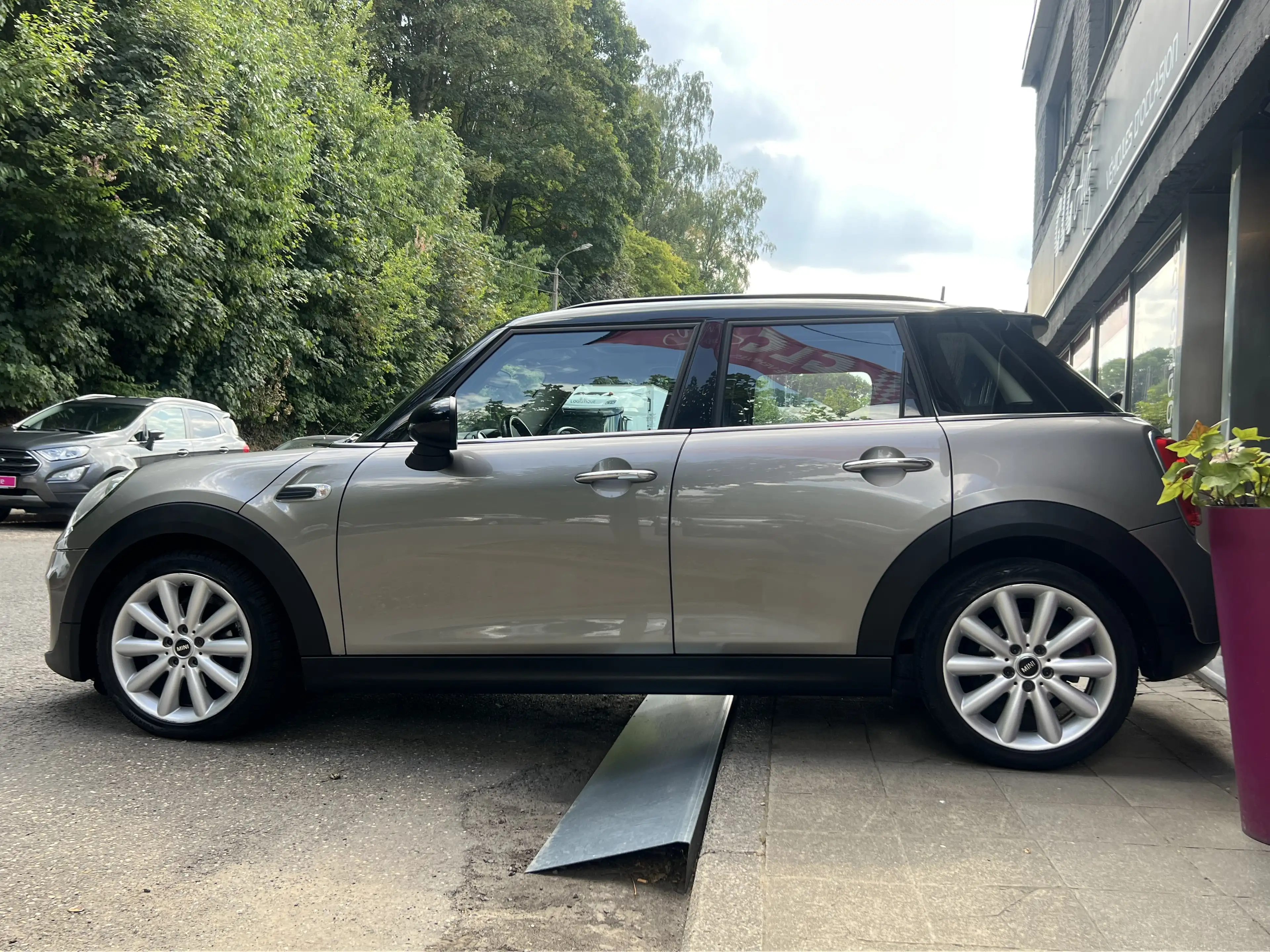MINI Cooper D Mini 1.5 D Cooper — photo 6