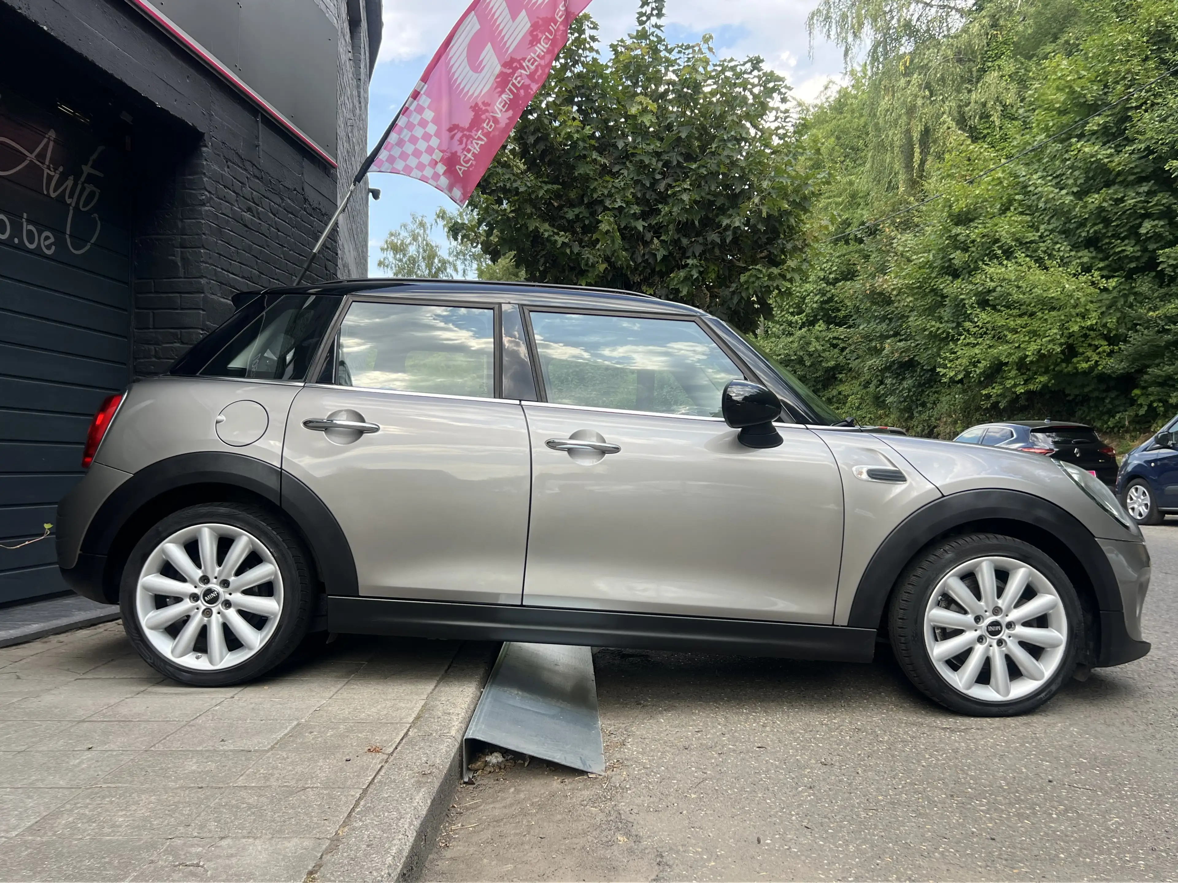 MINI Cooper D Mini 1.5 D Cooper — photo 7