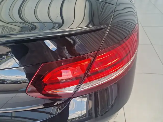 Mercedes-Benz C 43 AMG AMG C 43 4MATIC Cabriolet SpurW Ansicht 11