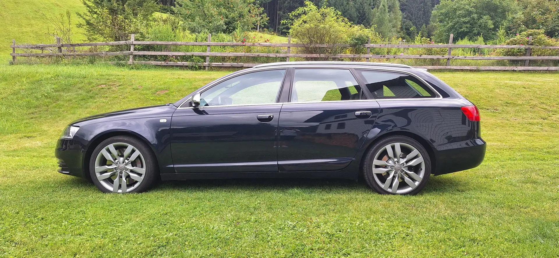 Audi S6 S6 Avant 5,2 V10 quattro Tiptronic Blau - 2