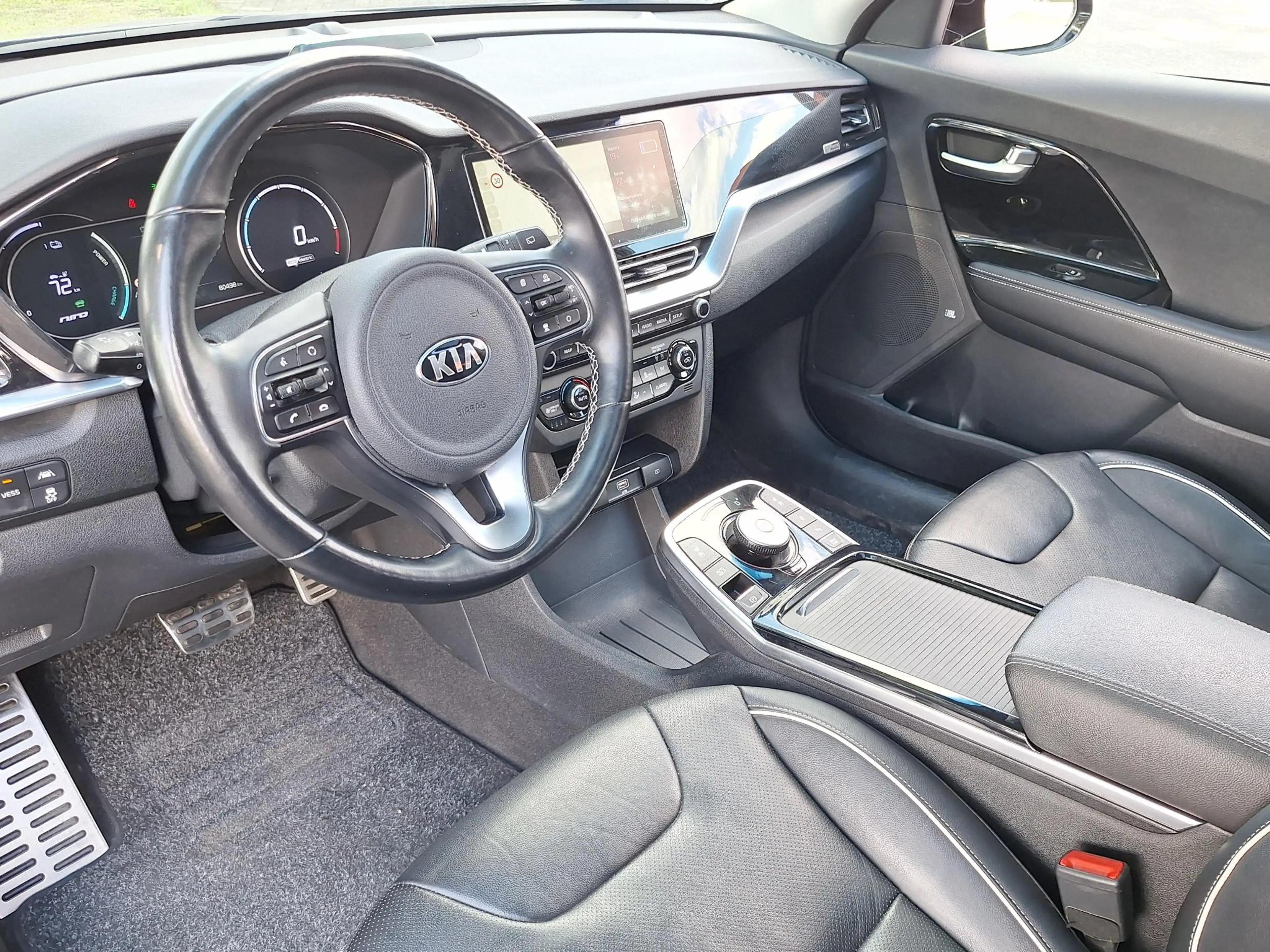 Kia e-Niro ExecutiveLine Sky 64 kWh | SOH: 95.8% | 3 Fase | W — photo 23