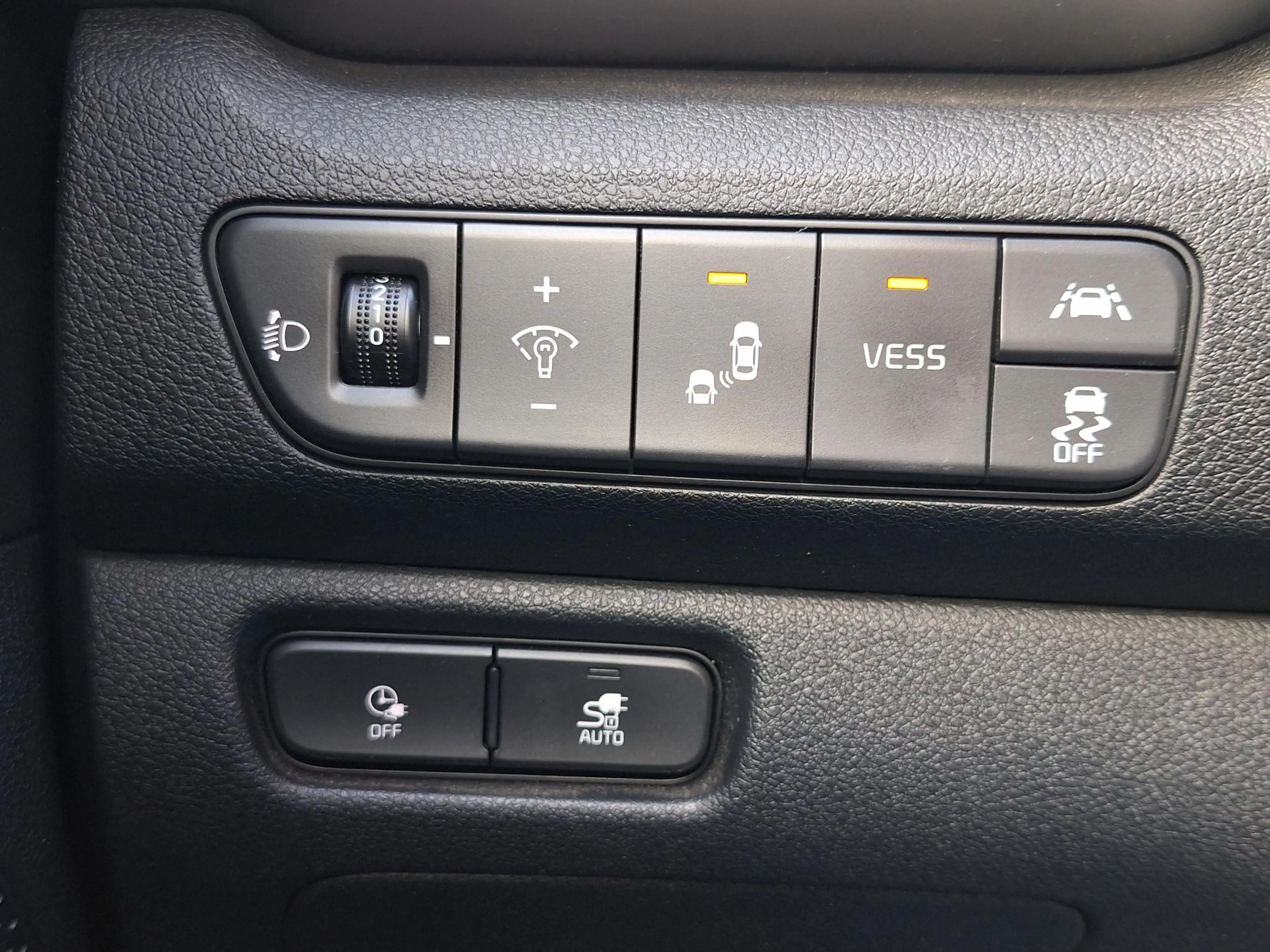 Kia e-Niro ExecutiveLine Sky 64 kWh | SOH: 95.8% | 3 Fase | W — photo 29