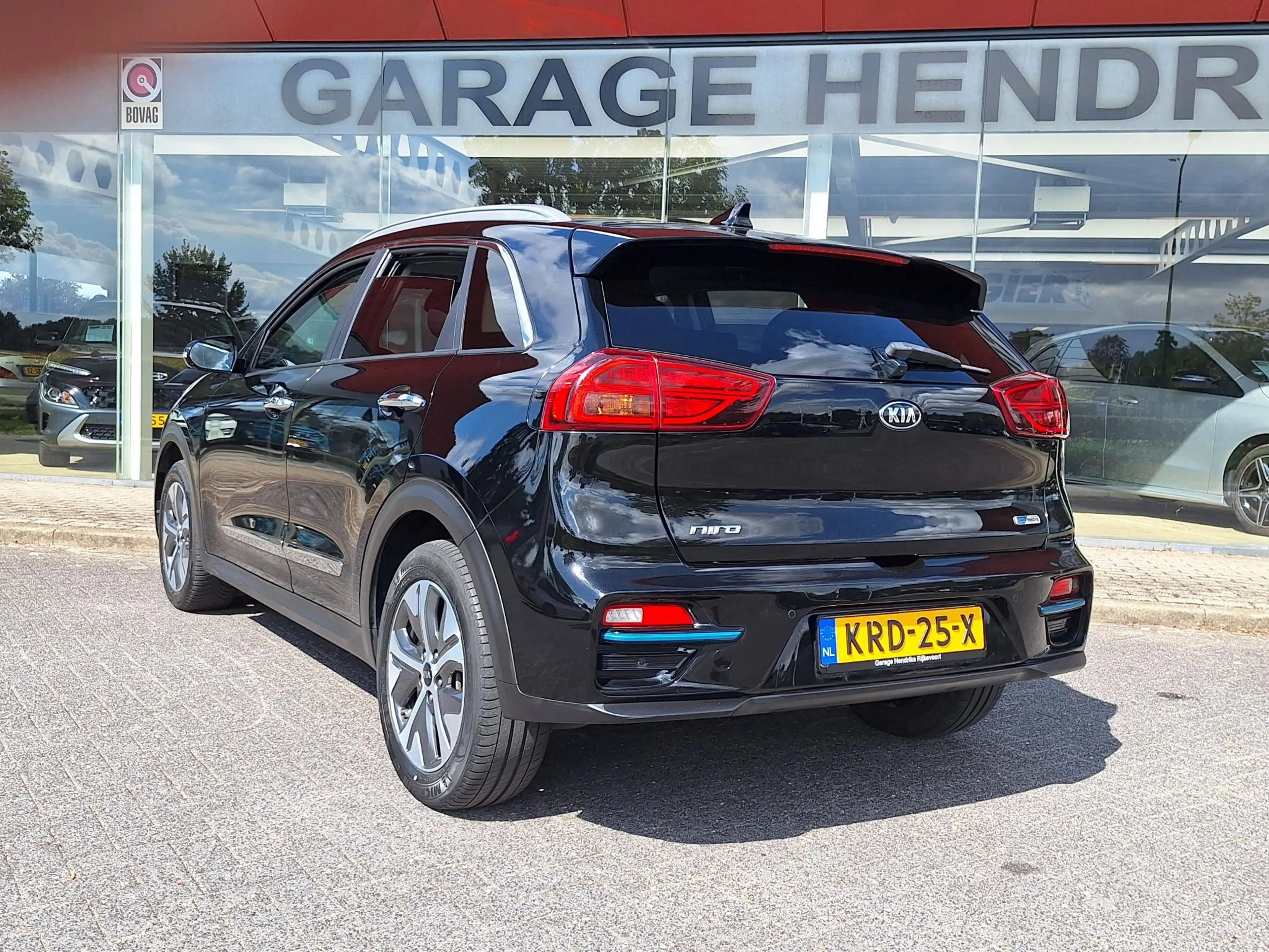 Kia e-Niro ExecutiveLine Sky 64 kWh | SOH: 95.8% | 3 Fase | W — photo 10