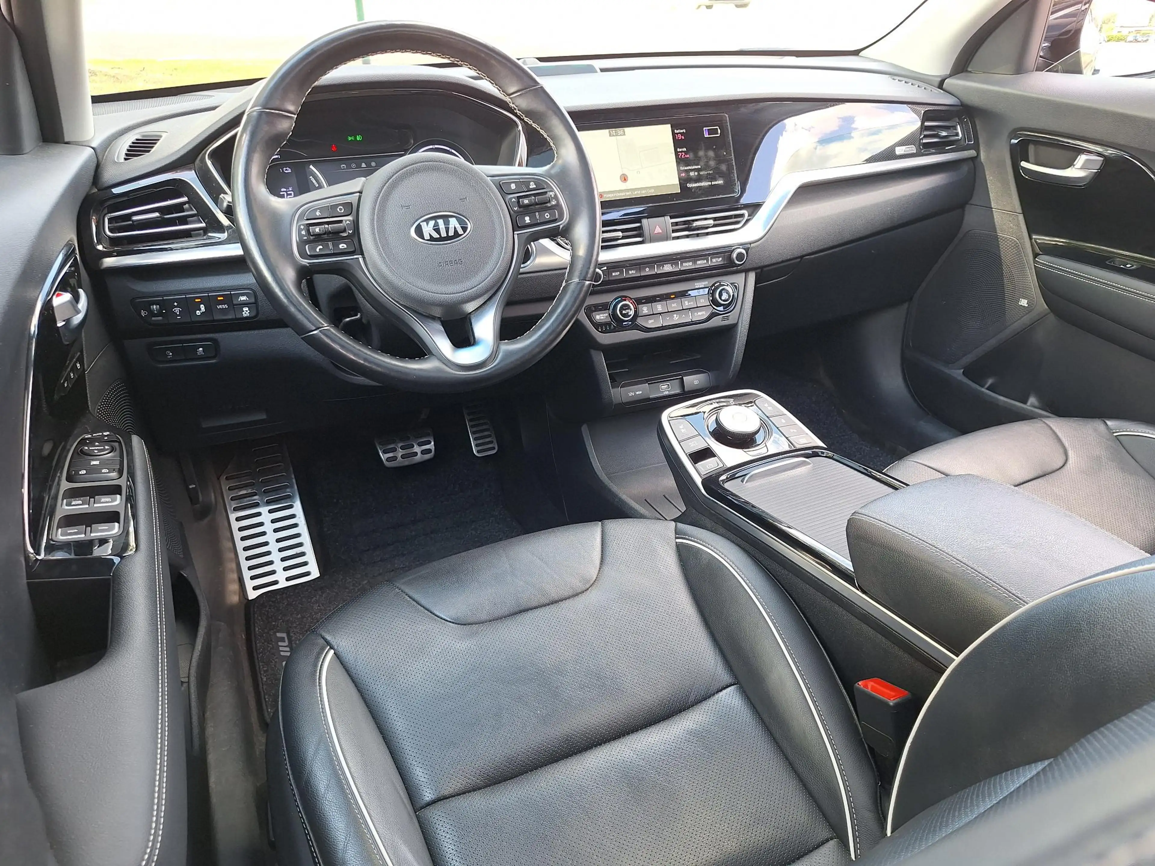 Kia e-Niro ExecutiveLine Sky 64 kWh | SOH: 95.8% | 3 Fase | W — photo 43