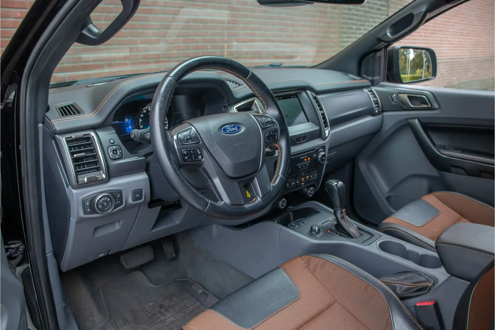 Ford Ranger 3.2 TDCi Wildtrak Supercab, Origineel NL, 114.000k Noir - 2
