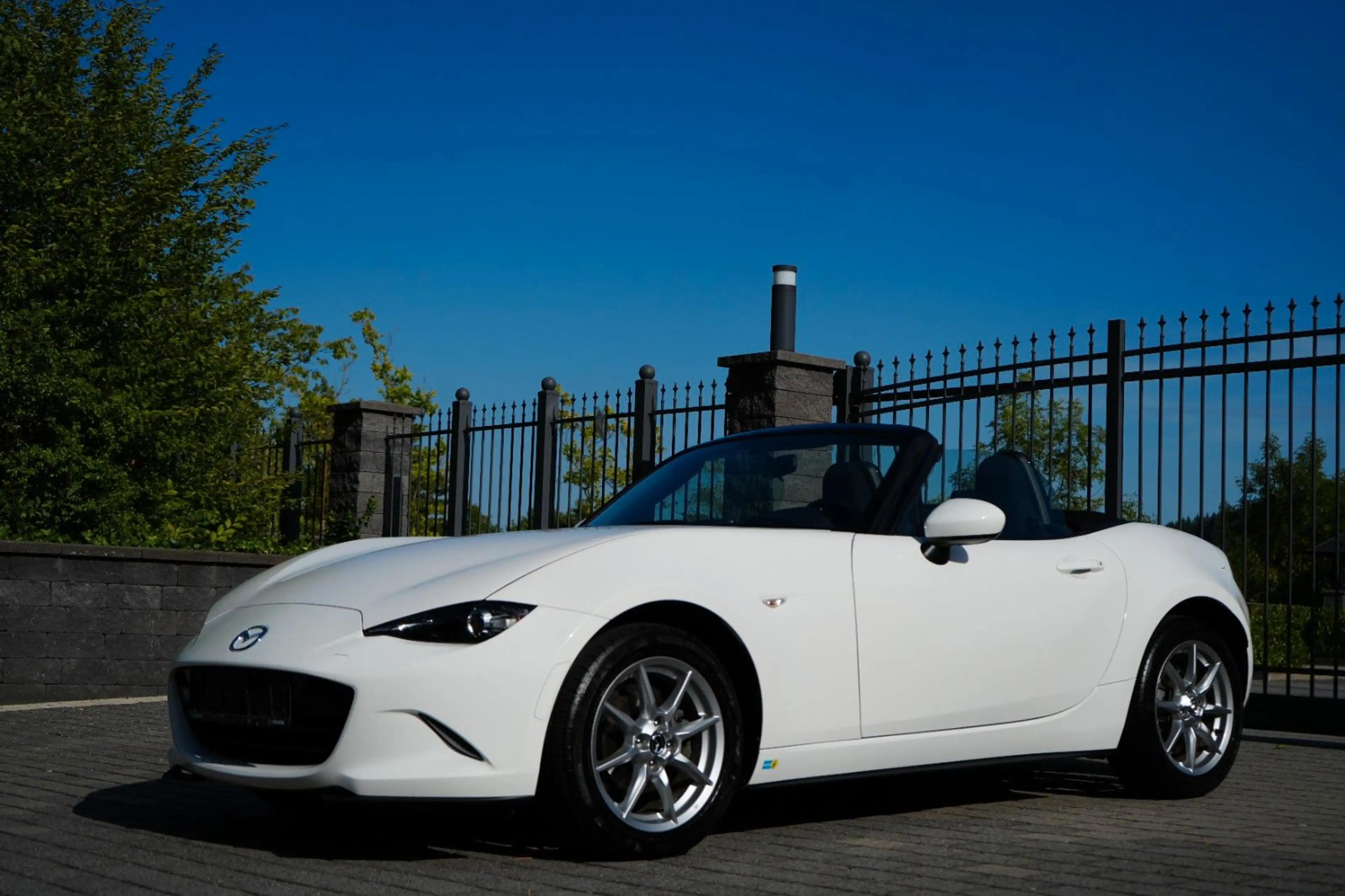 Mazda MX-5 Center-Line/wenig km/Navi/Versiegelt Rostfr — photo 5