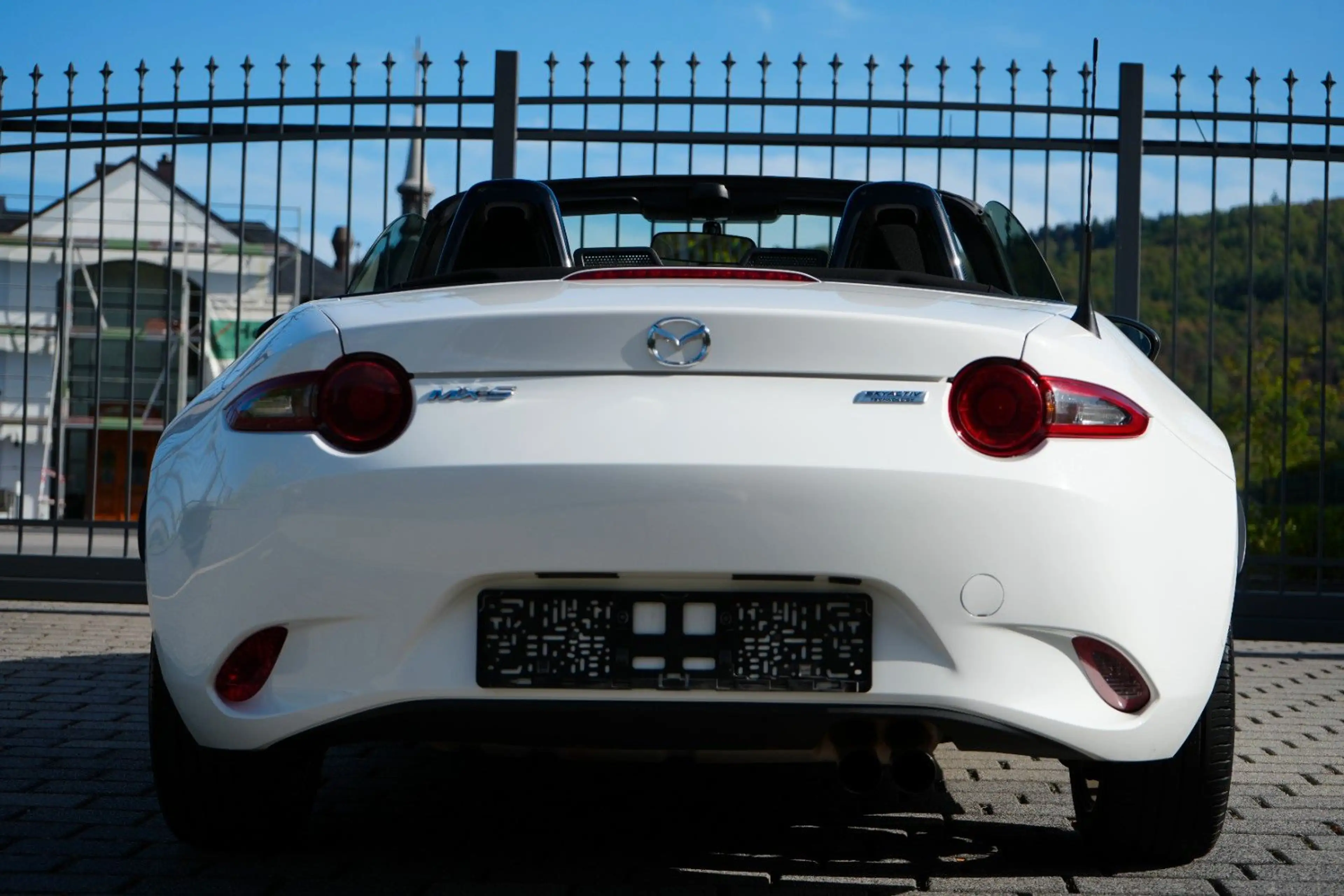 Mazda MX-5 Center-Line/wenig km/Navi/Versiegelt Rostfr — photo 8