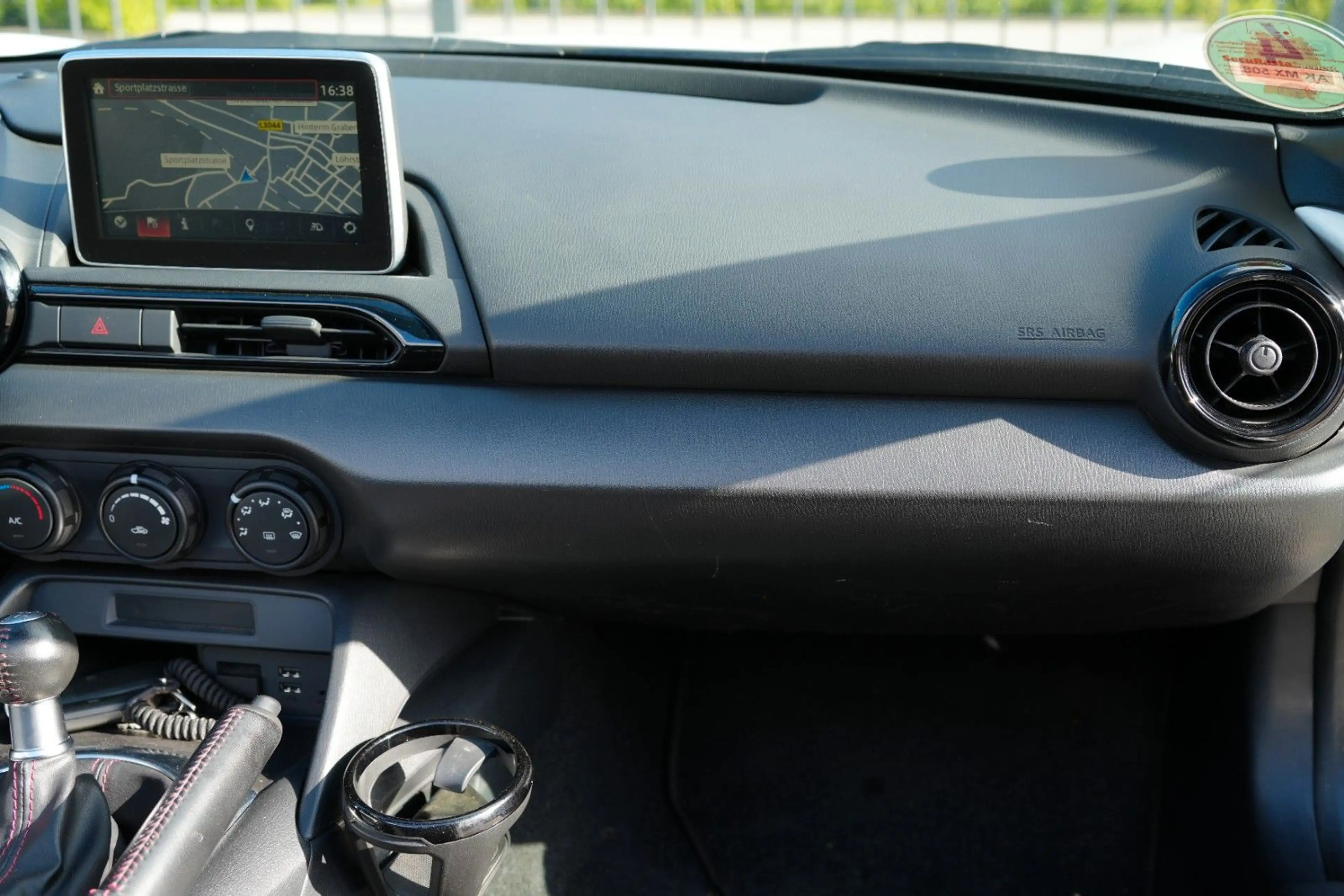 Mazda MX-5 Center-Line/wenig km/Navi/Versiegelt Rostfr — photo 15