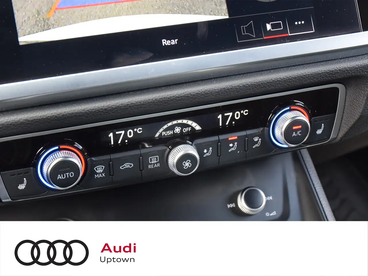 Audi Q3 fotografie Audi Q3