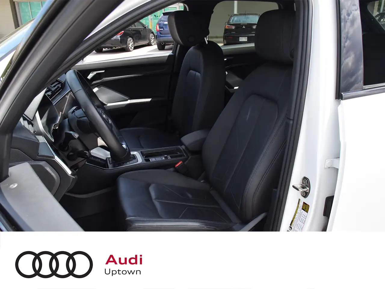 Audi Q3 fotografie Audi Q3
