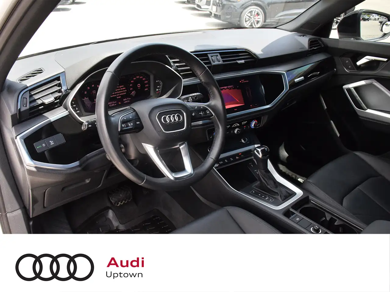 Audi Q3 fotografie Audi Q3