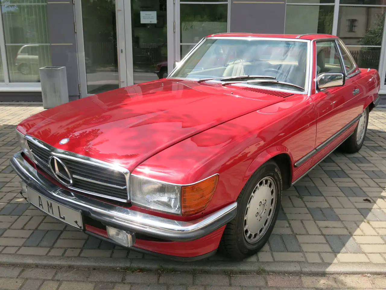 Mercedes-Benz SL 300