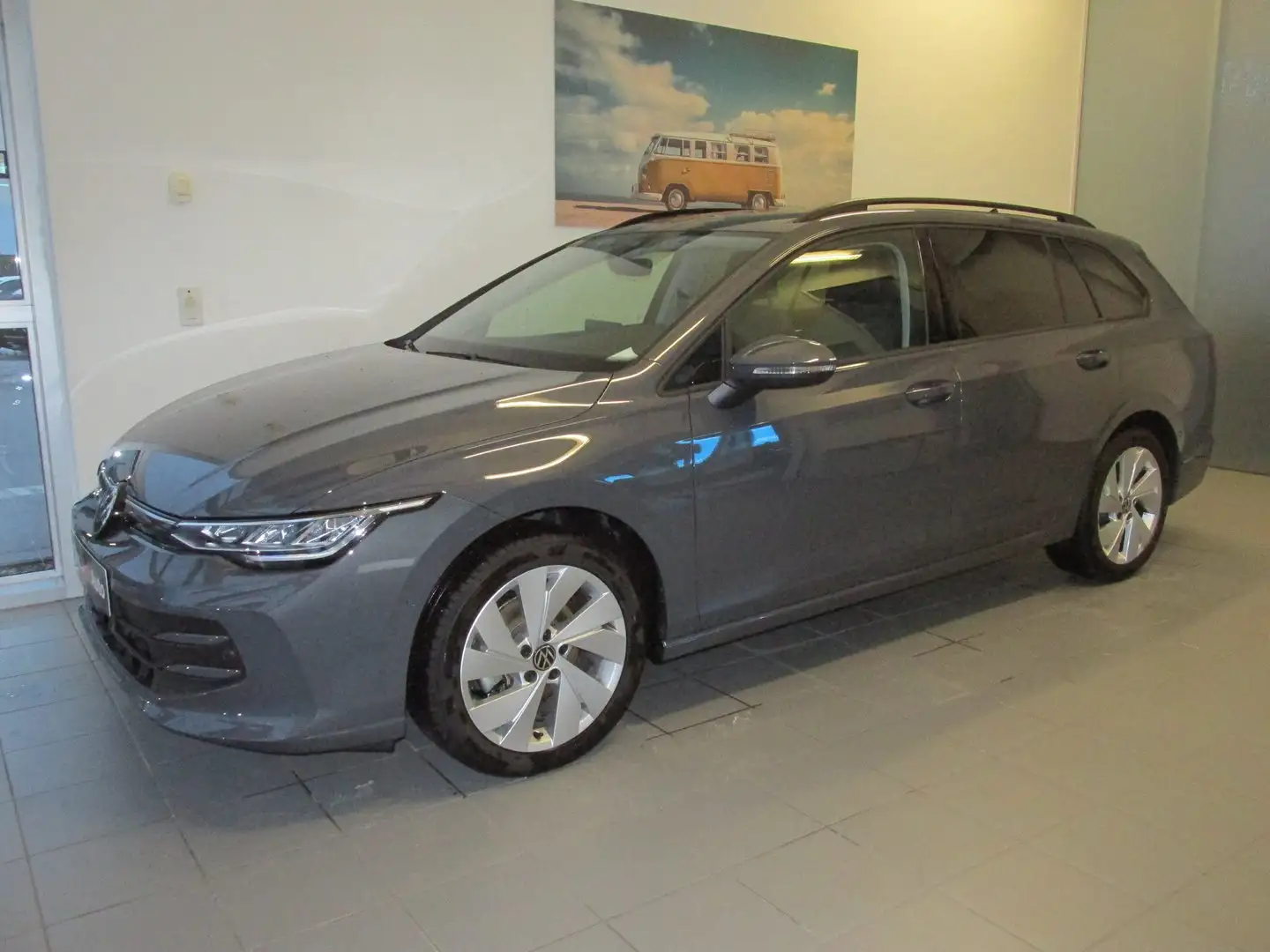 Volkswagen Golf Variant Business TSI Grau - 2