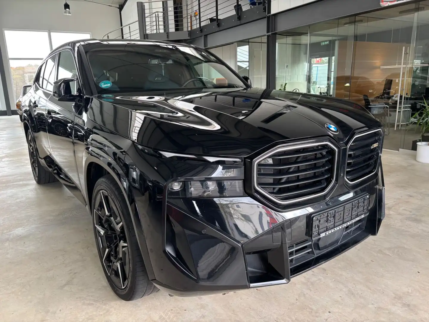 BMW XM Iconic Glow, 23"M,AHK,Massage Travel Comfort Noir - 2