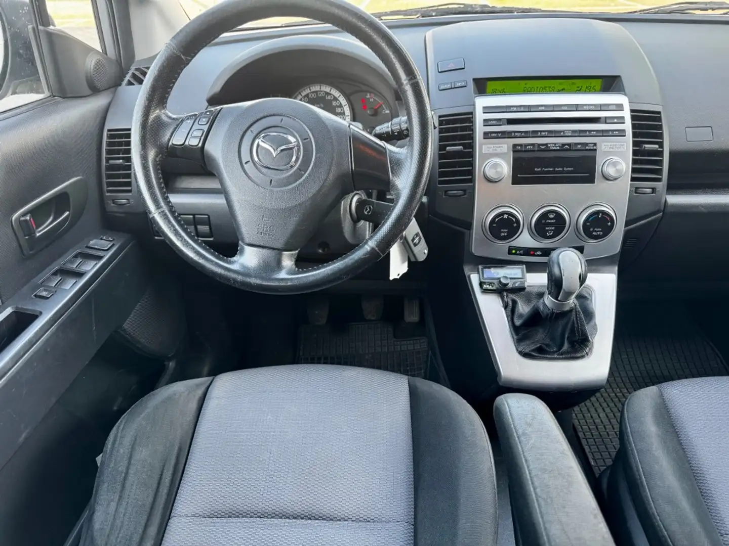 Mazda 5 1.8 Touring CLIMA LMV TREKHAAK 7 PERS NAP Grijs - 2