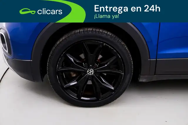 Volkswagen T-Cross view 11