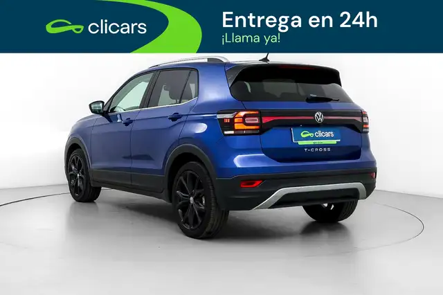 Volkswagen T-Cross view 9