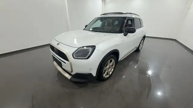 MINI Cooper Countryman Countryman 2.0 48V D Favoured auto