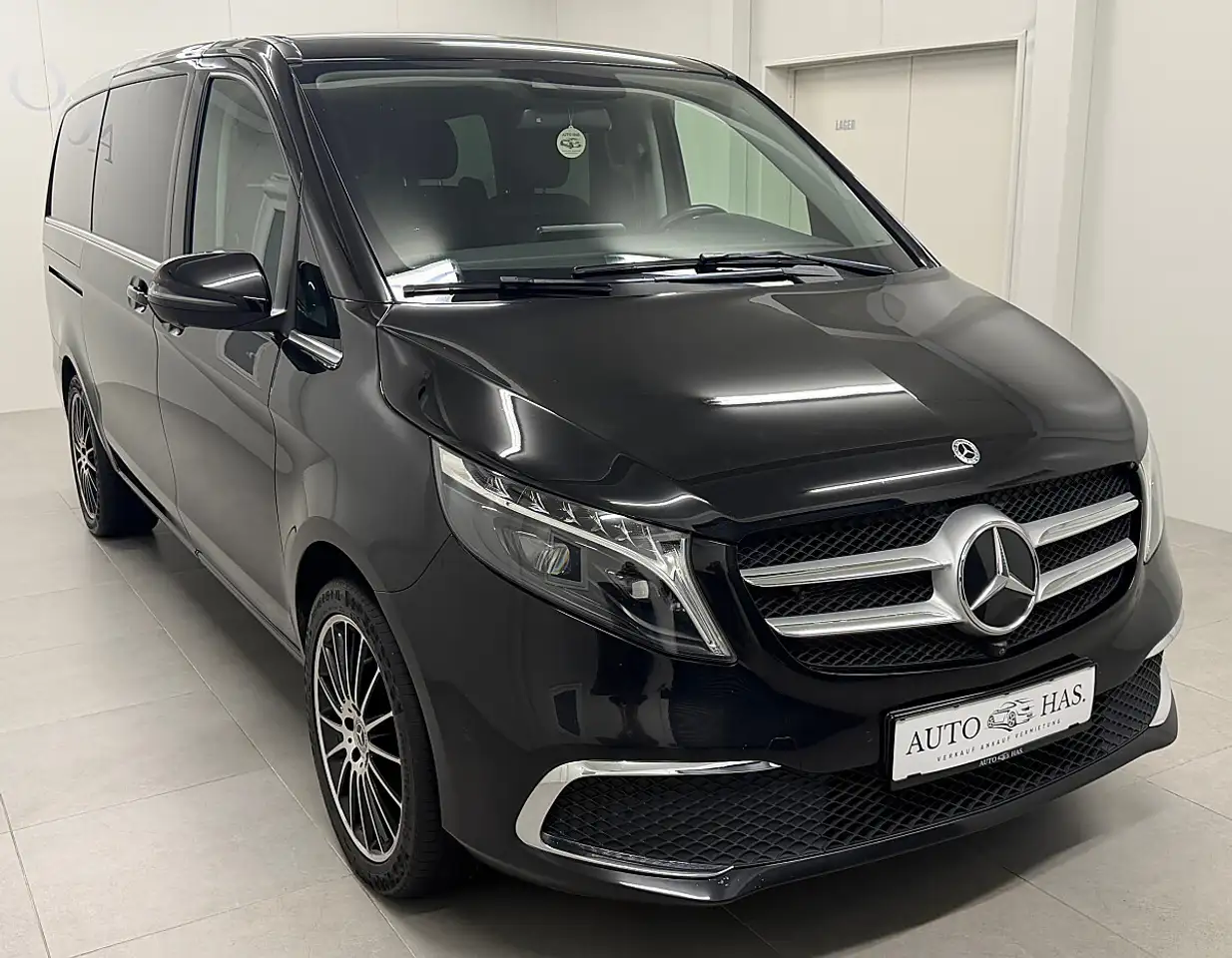Mercedes-Benz V 300