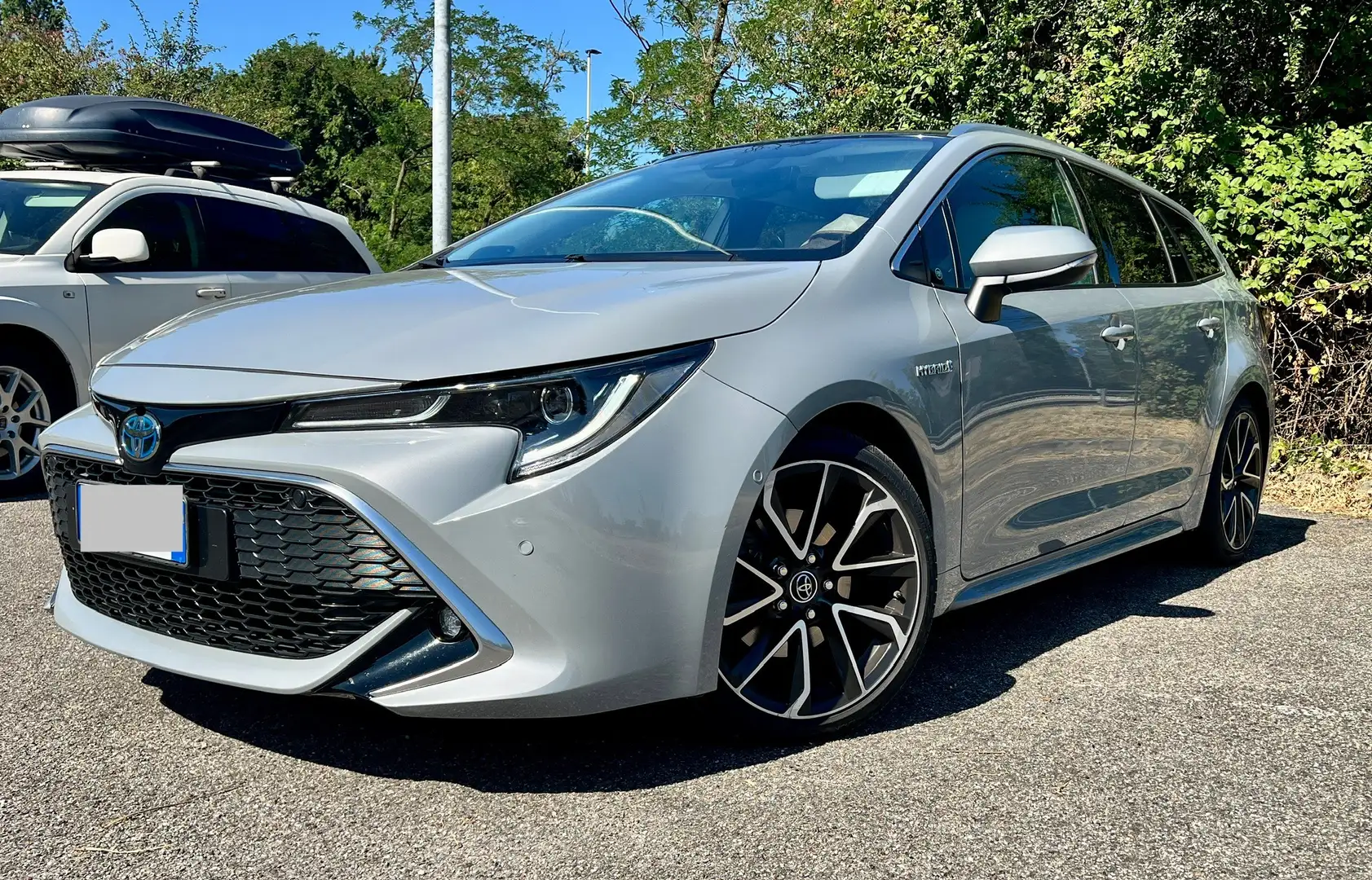 Toyota Corolla Touring Sports 2.0h Lounge cvt Gris - 1