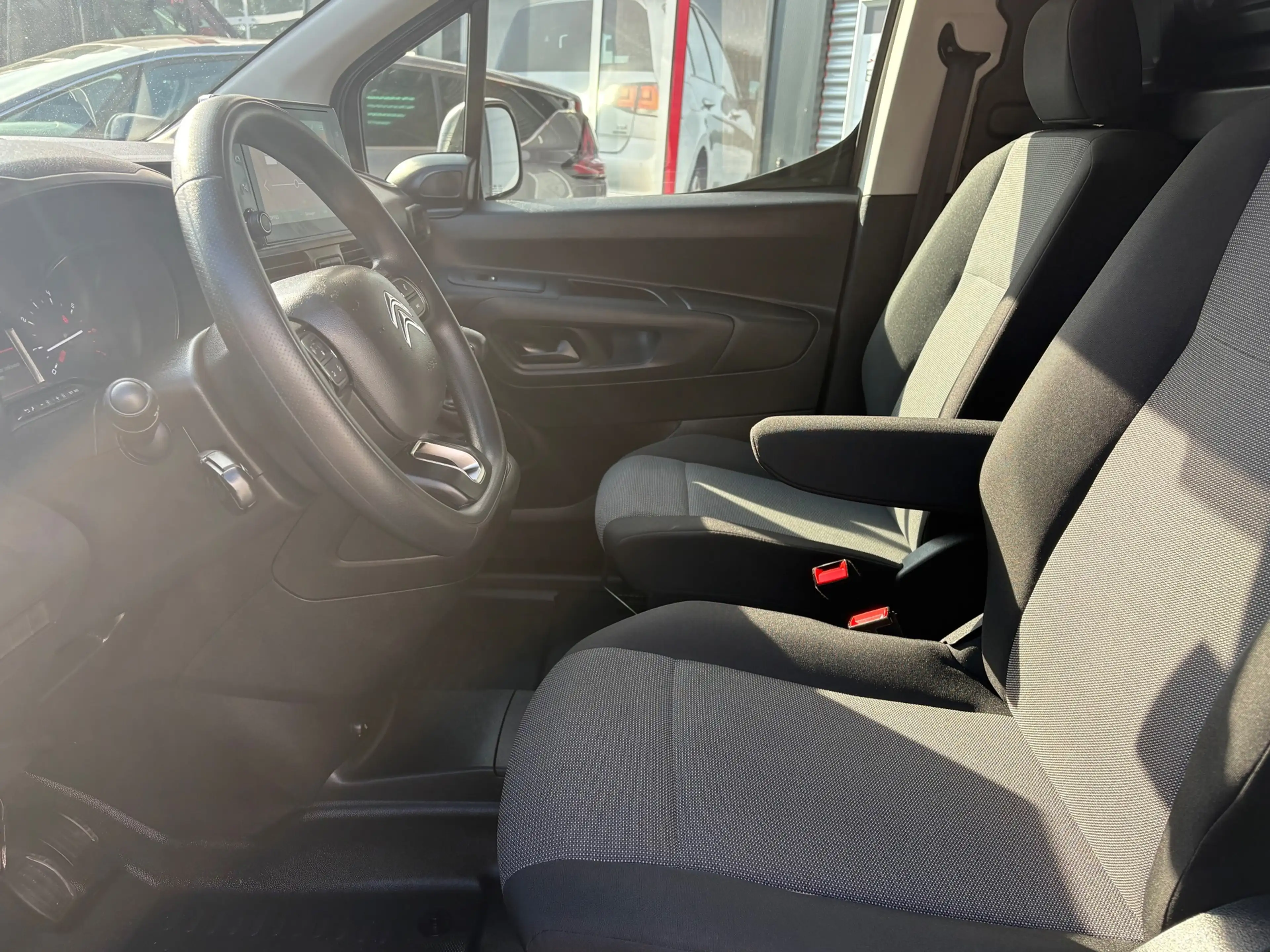 Citroen Berlingo 1.2 PureTech Club 110 pk (bpm vrij) Airco Navigati — photo 14