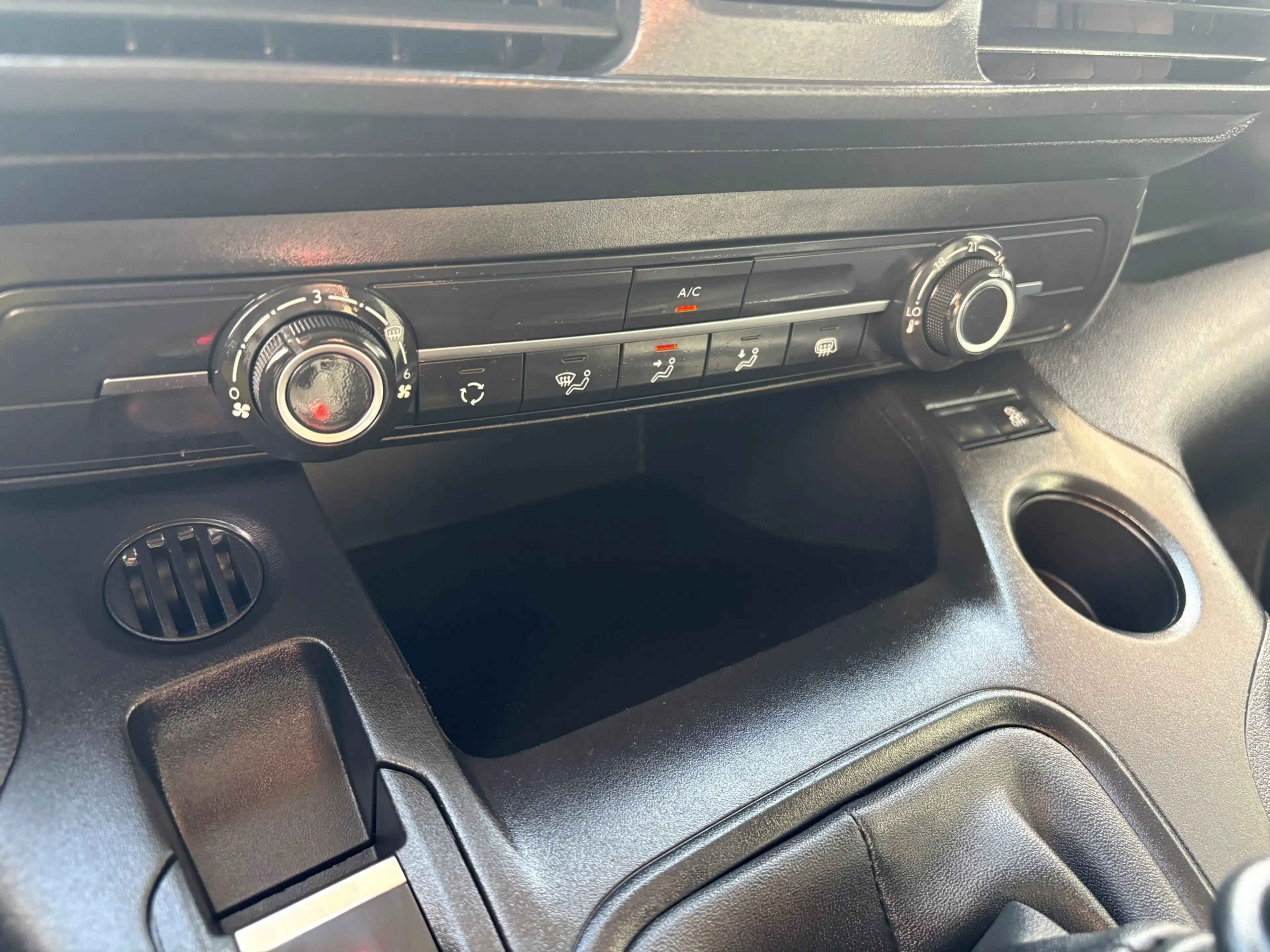 Citroen Berlingo 1.2 PureTech Club 110 pk (bpm vrij) Airco Navigati — photo 23