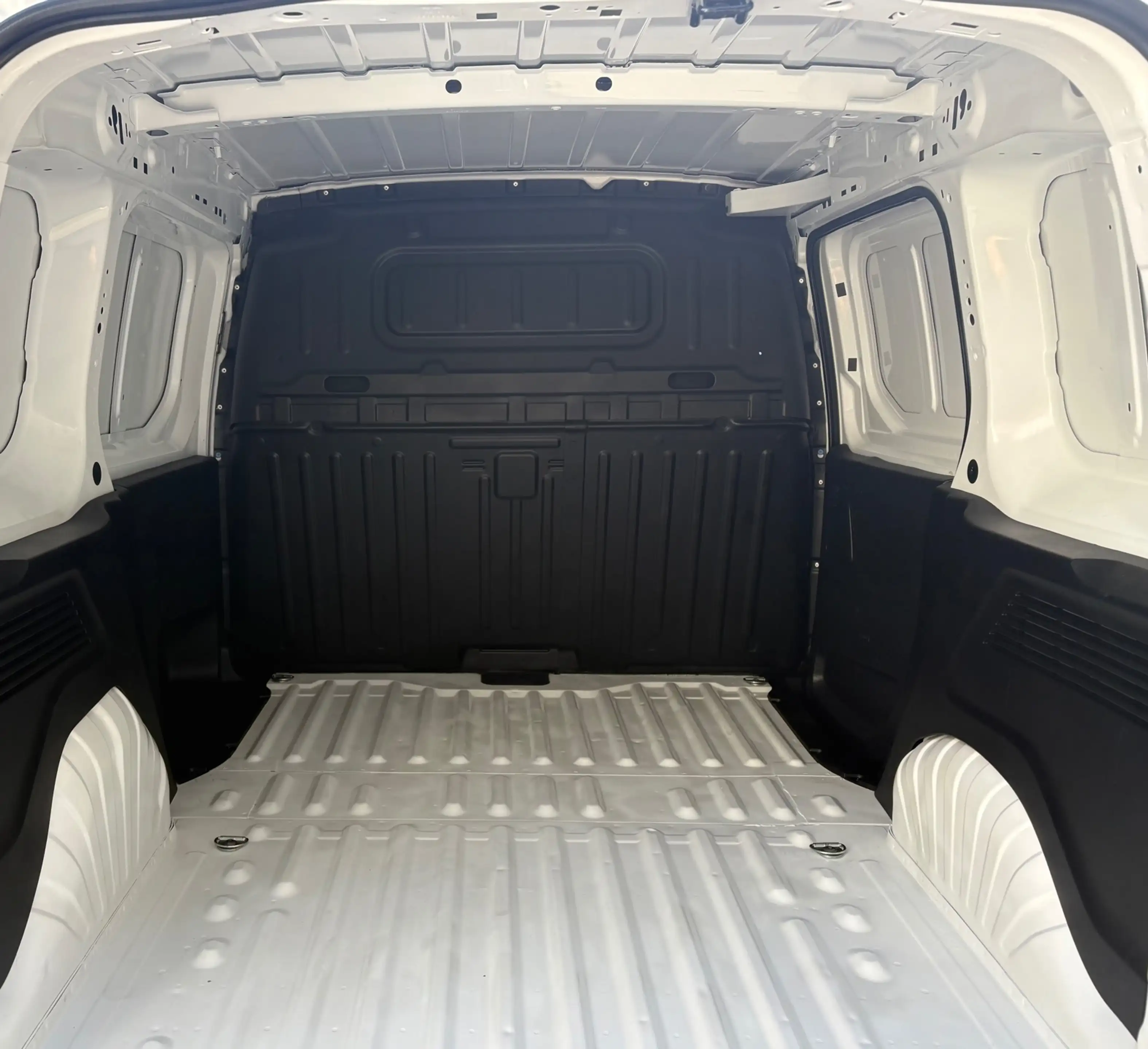 Citroen Berlingo 1.2 PureTech Club 110 pk (bpm vrij) Airco Navigati — photo 6