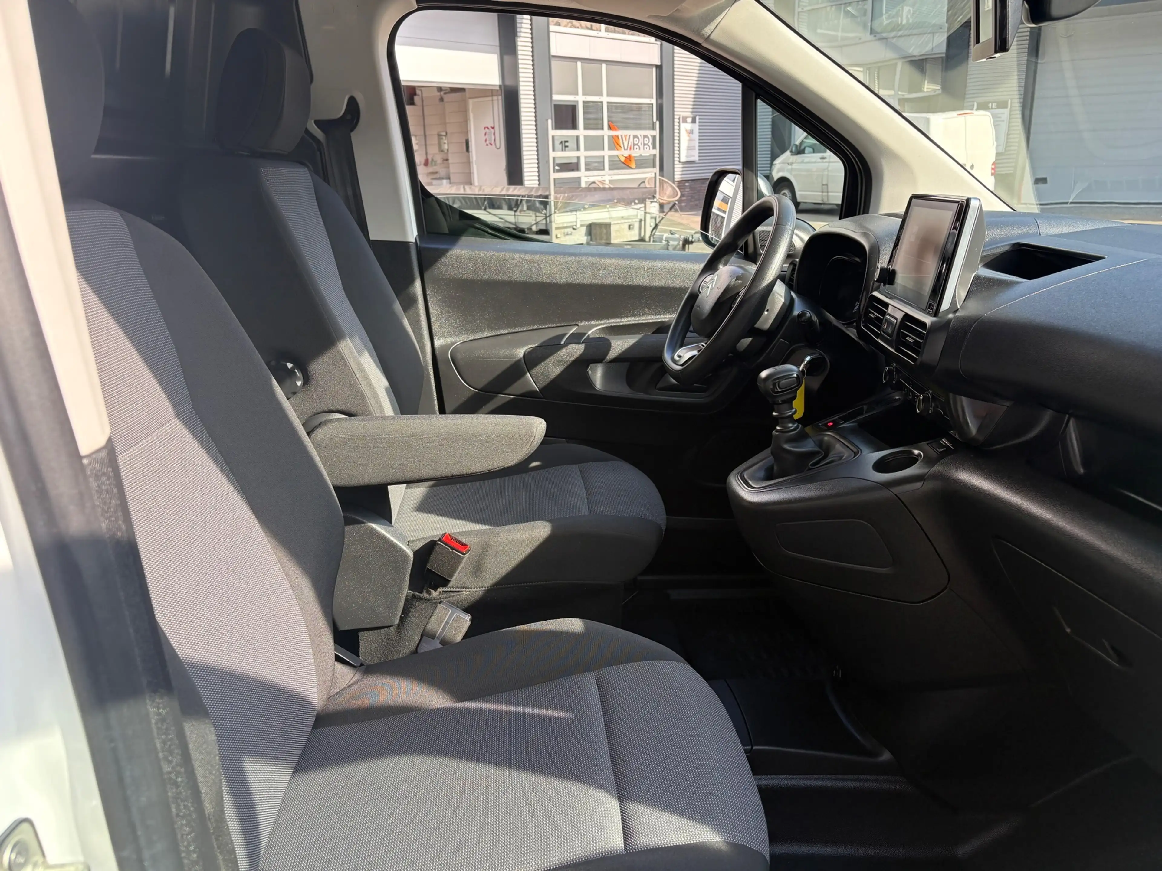 Citroen Berlingo 1.2 PureTech Club 110 pk (bpm vrij) Airco Navigati — photo 15