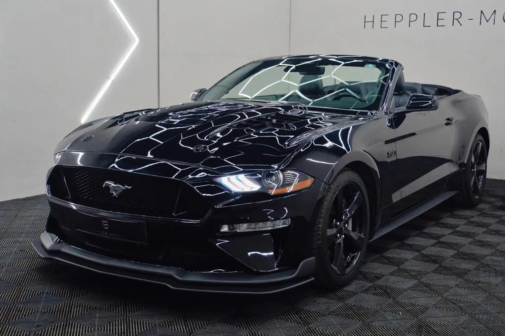 Ford Mustang Ford MustangGT5.0 V8 Cabrio LED B&O ACC SHZ/Lüft Noir - 2