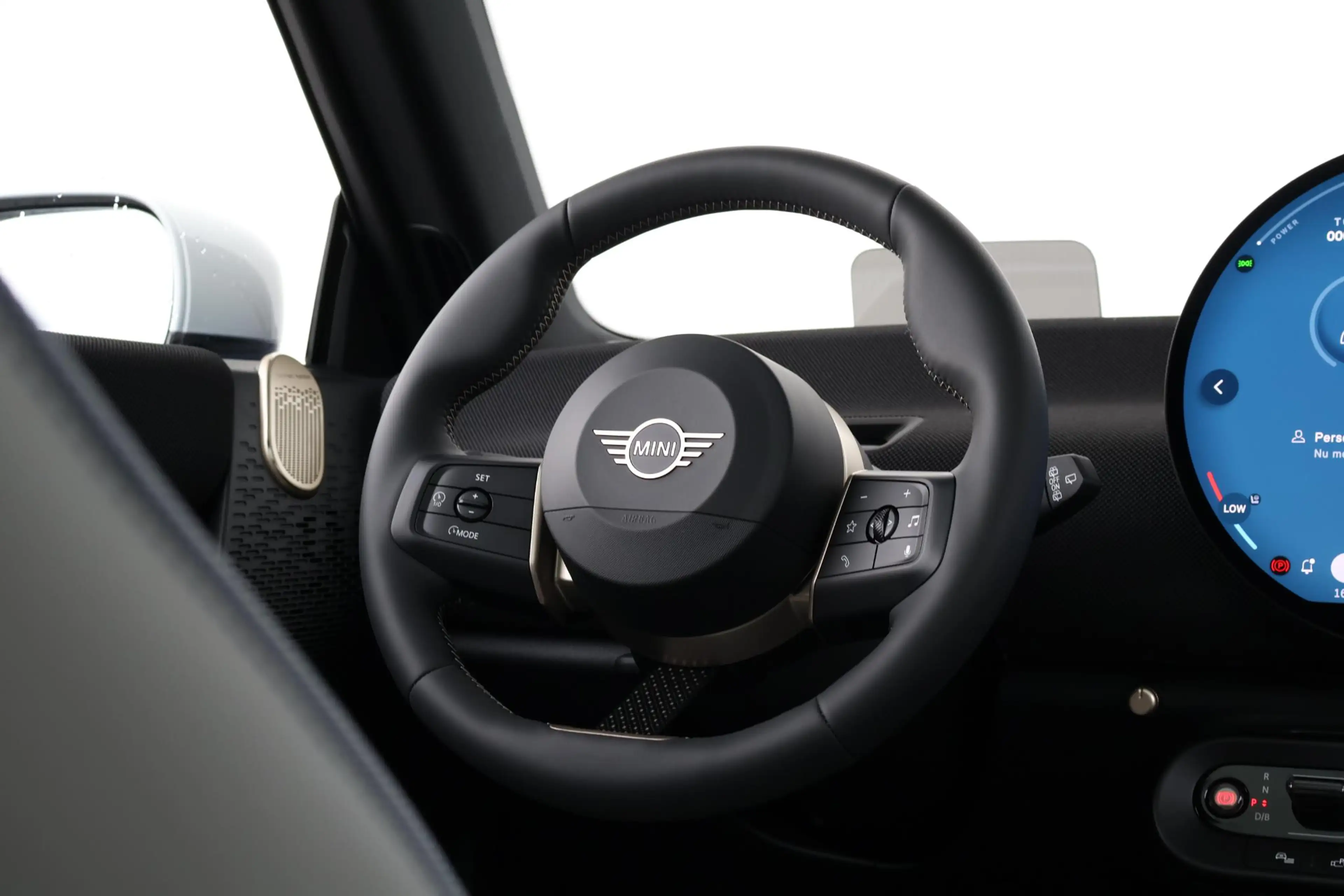 MINI Cooper E 3-Deurs Favoured L 40.7 kWh | Panorama Dak | Harma — photo 13