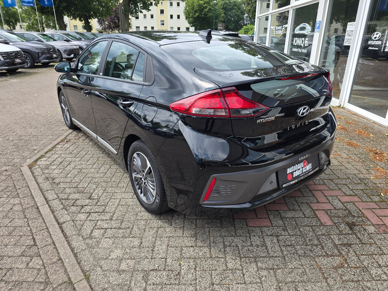 Hyundai IONIQ PLUGIN HYBR 1.6 — photo 6