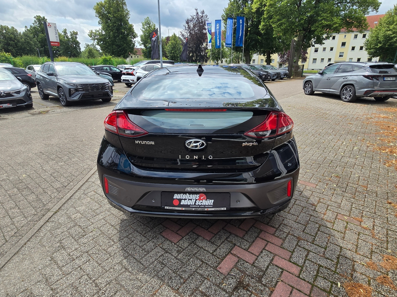 Hyundai IONIQ PLUGIN HYBR 1.6 — photo 5