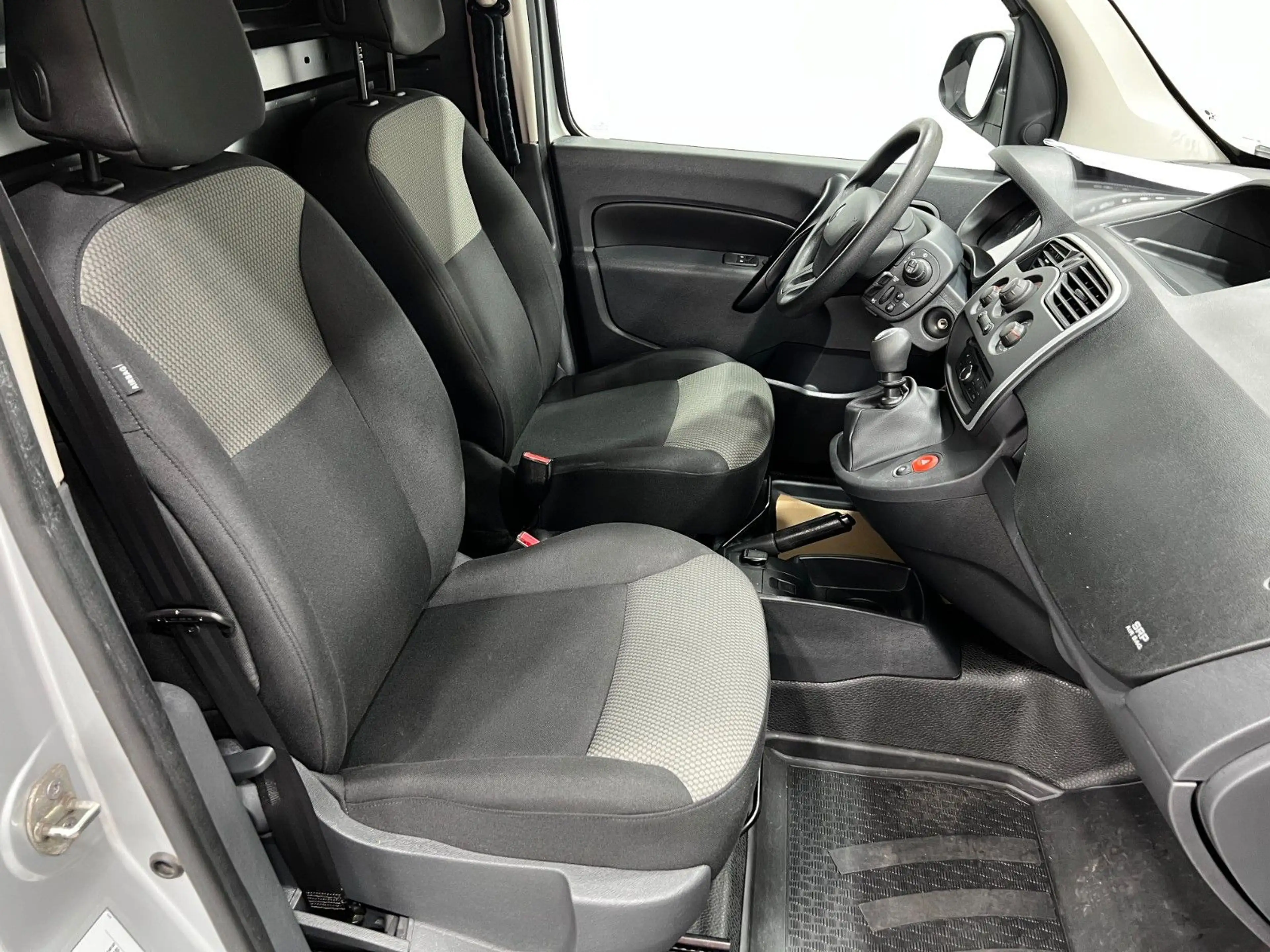 Renault Kangoo KANGOO RAPID 1.5 dCi 110 FAP |81kW|126tKM|ZR:NEU — photo 10