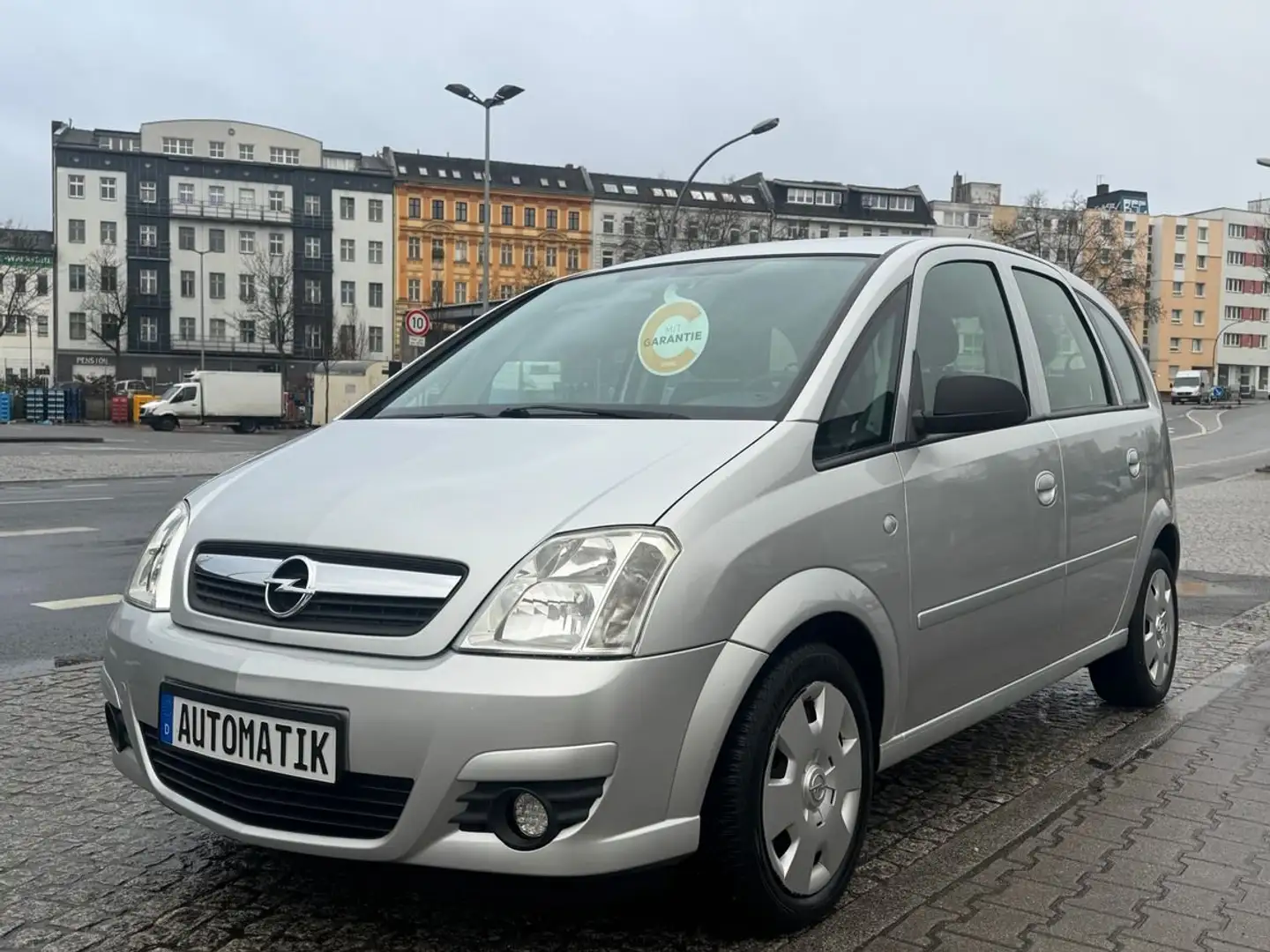 Opel Meriva Edition 1,8l,Automatik,Klima,PDC,SHZ Grau - 2