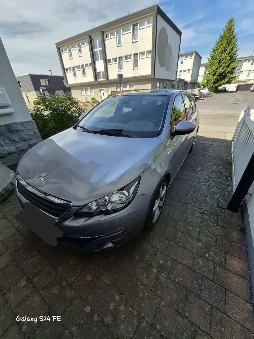 Peugeot 308 Active Grau - 2