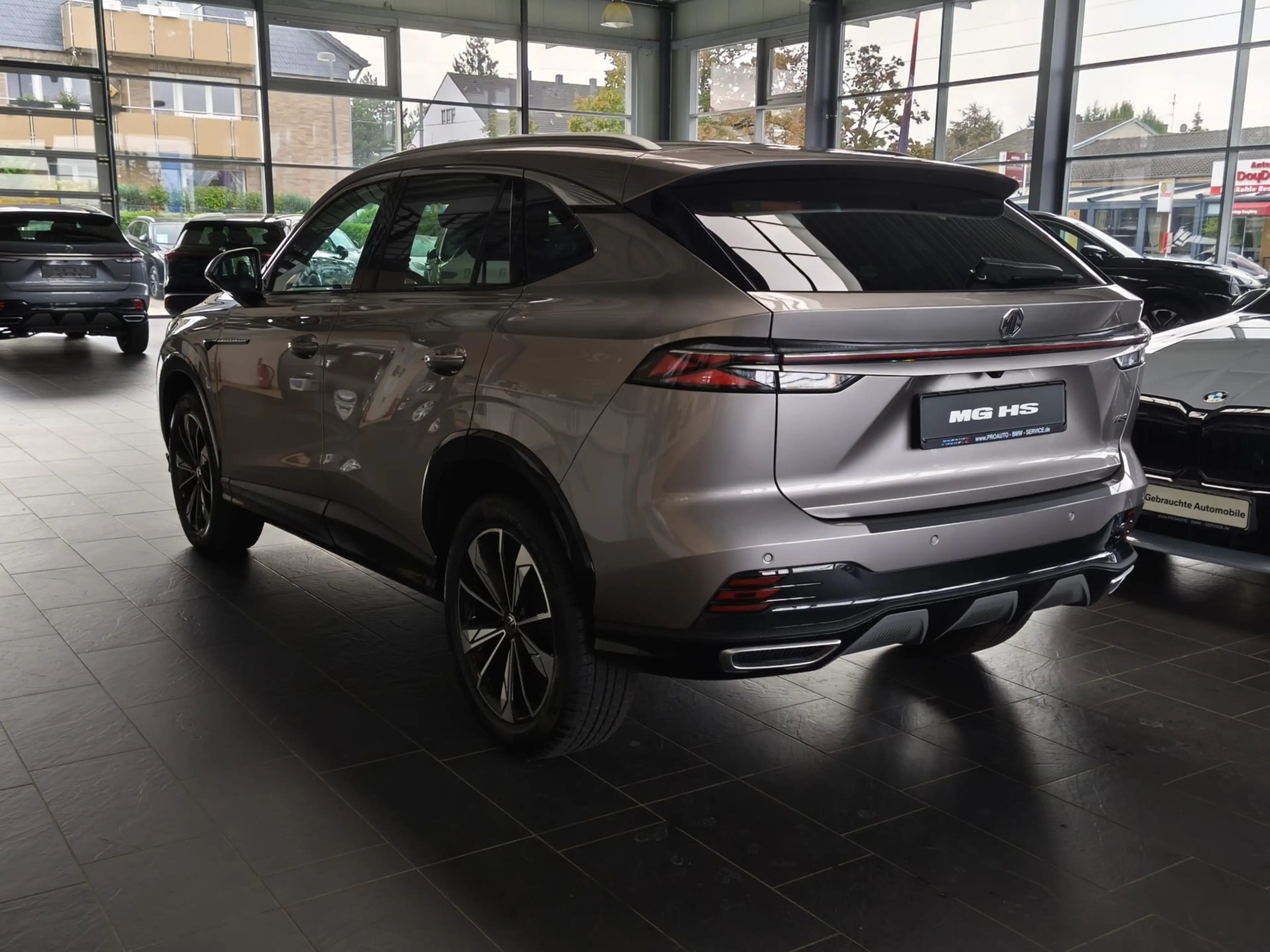 MG HS 1.5 T GDI 125 kW Luxury Aut./LED/LEDER/|360° — photo 4