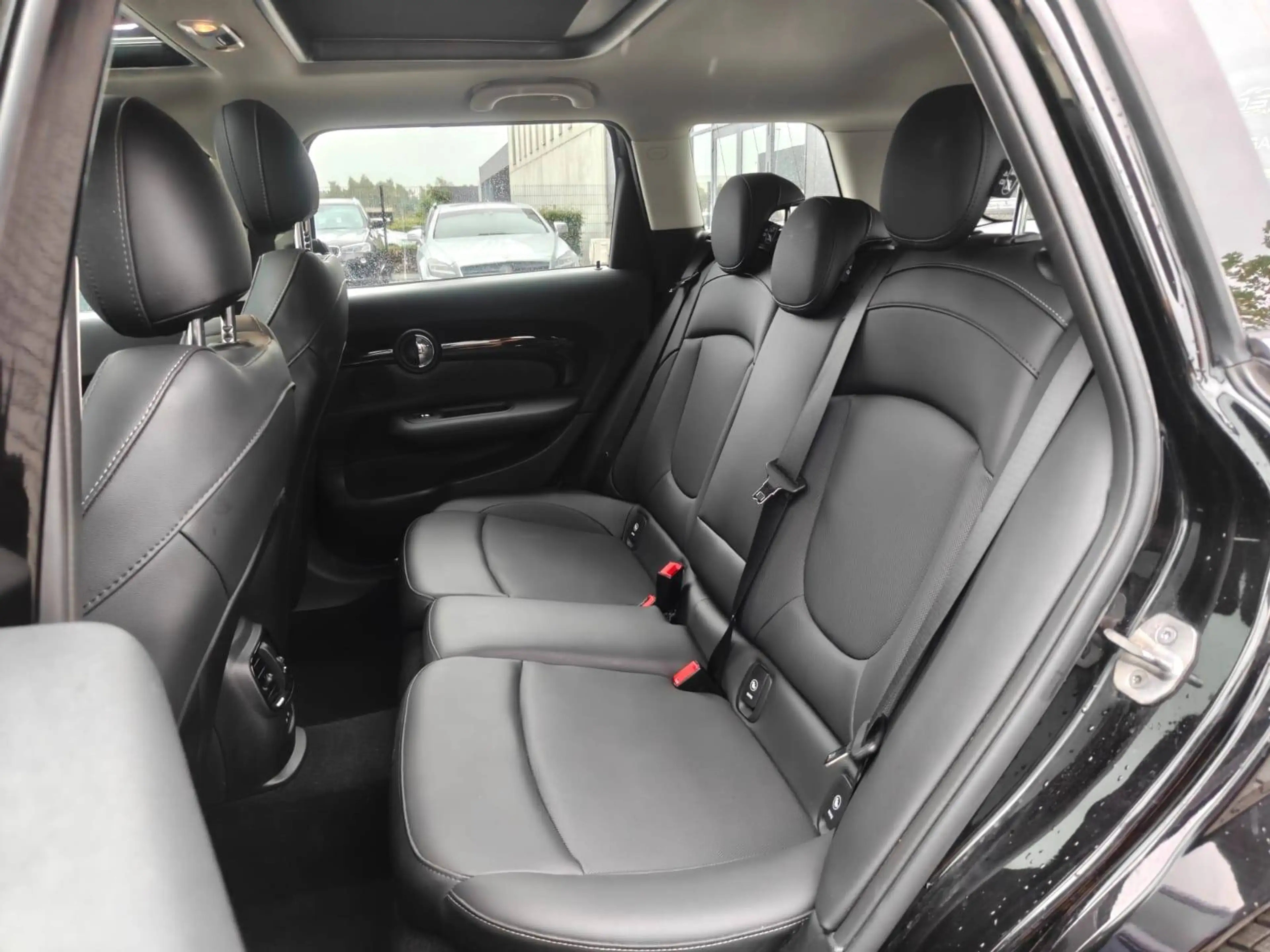 MINI Cooper S Clubman 2.0AS Black pack/Pano/LED/WarmLeder/Cruise/CAM/Ambi/Apple — photo 8