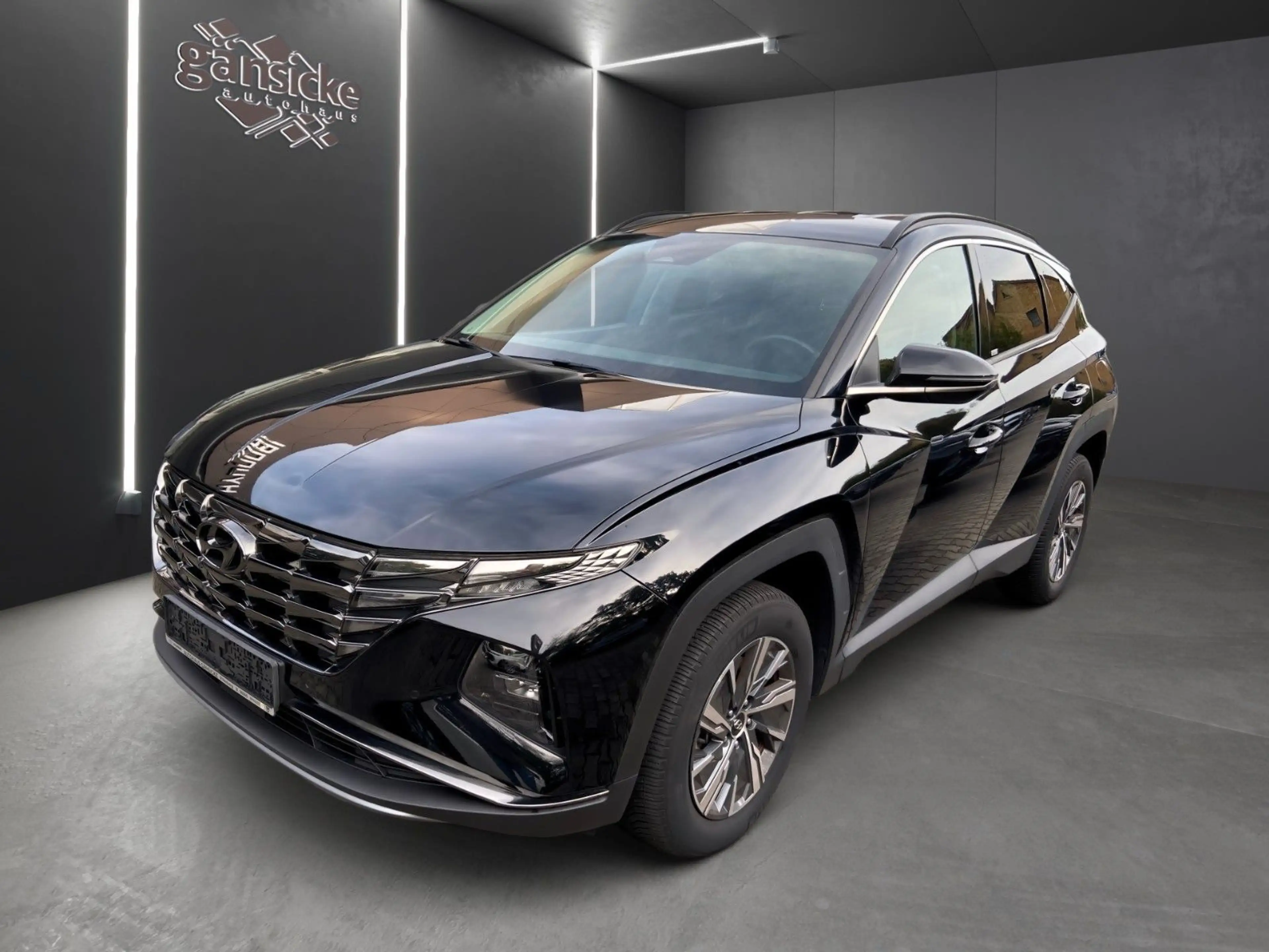 Hyundai TUCSON 1.6 T-GDI 169kW Hybrid Trend Auto